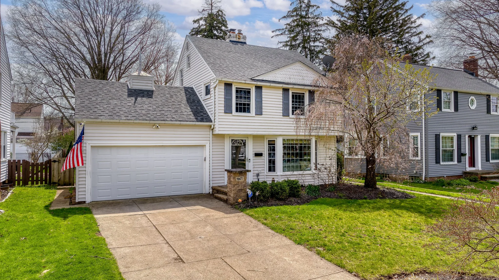 19477 Henry Rd in the Coffinberry Estates neighborhood of Fairview Park neighborhood of, OH 44126