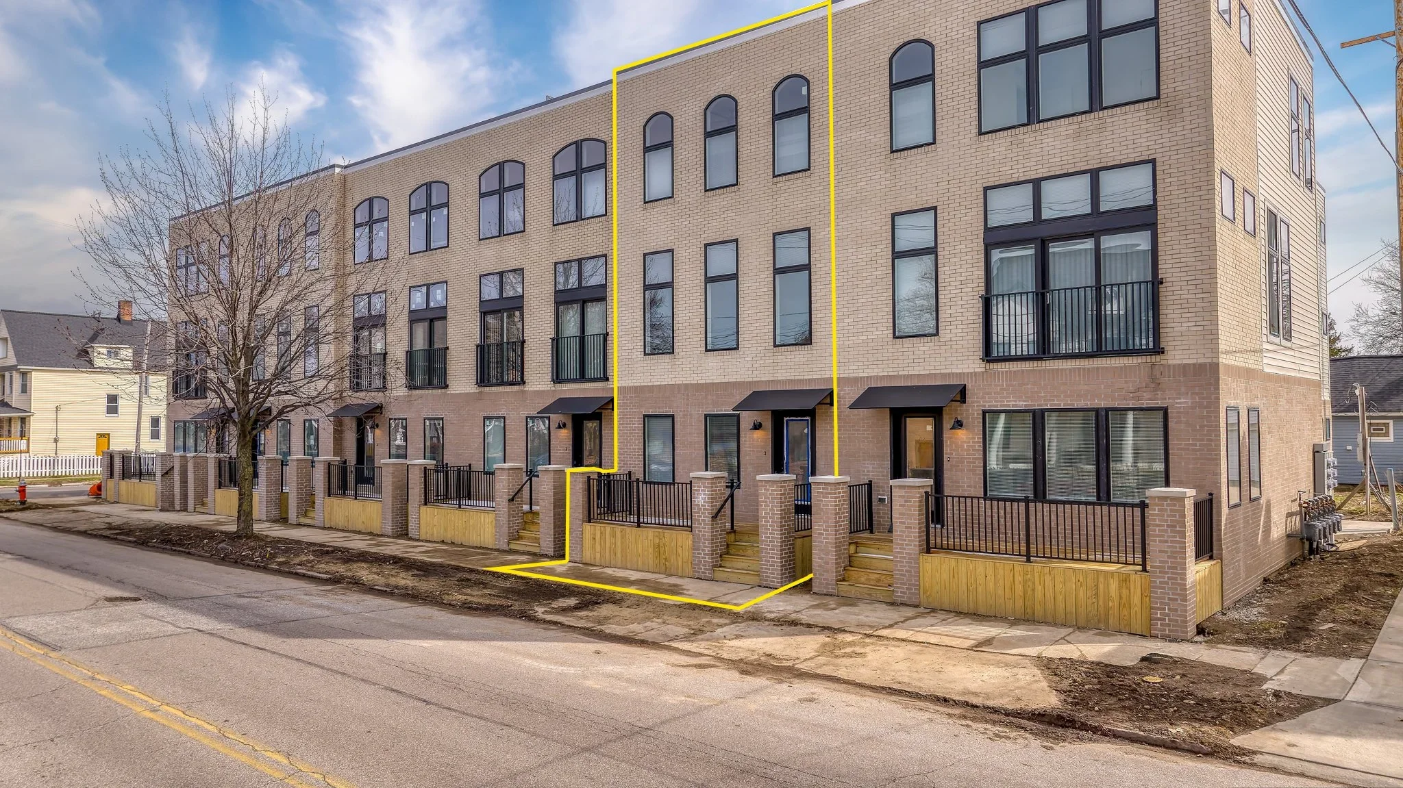 PENDING-4701 Bridge Ave in the Ohio City neighborhood of Cleveland, OH 44102
