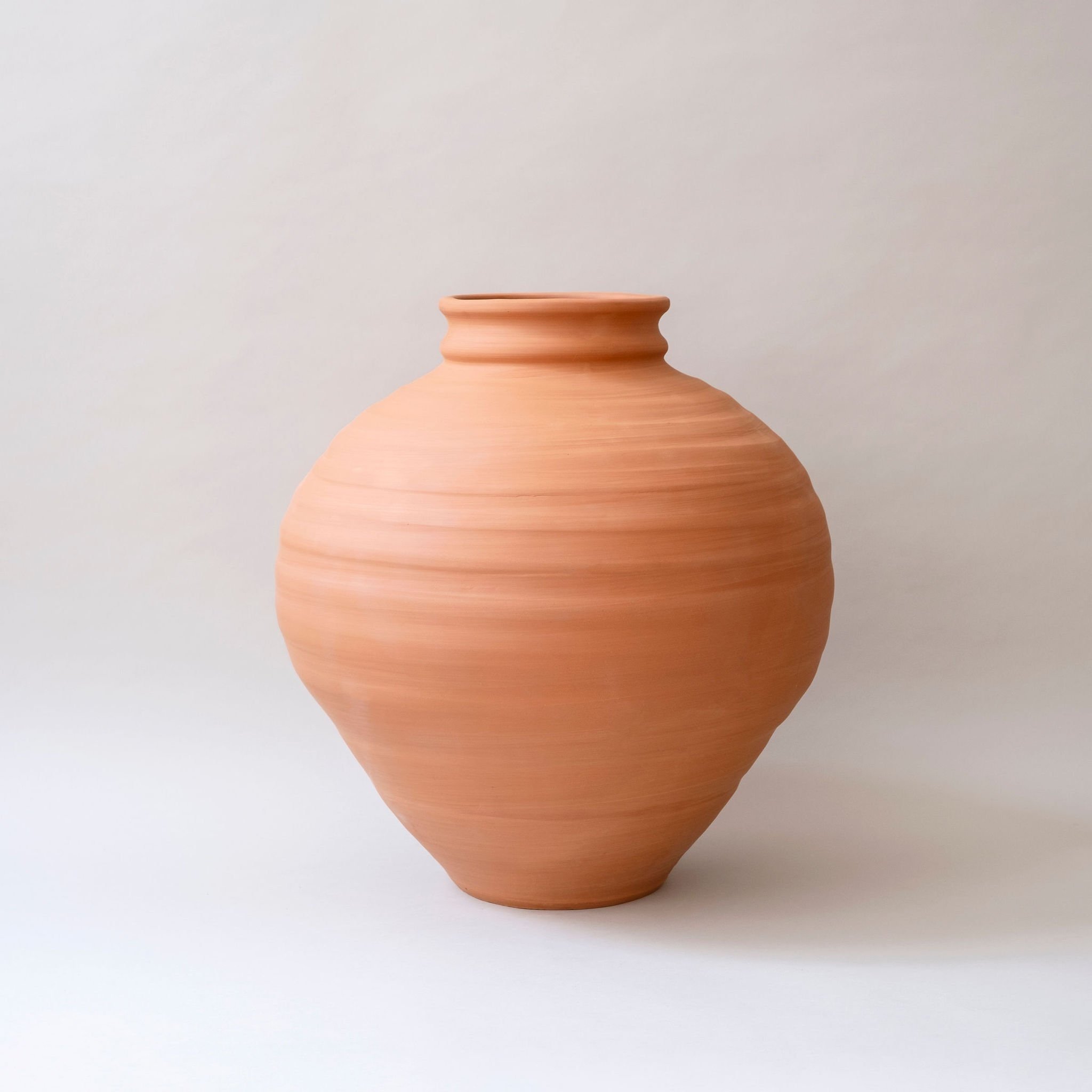 handmade terracotta garden pot