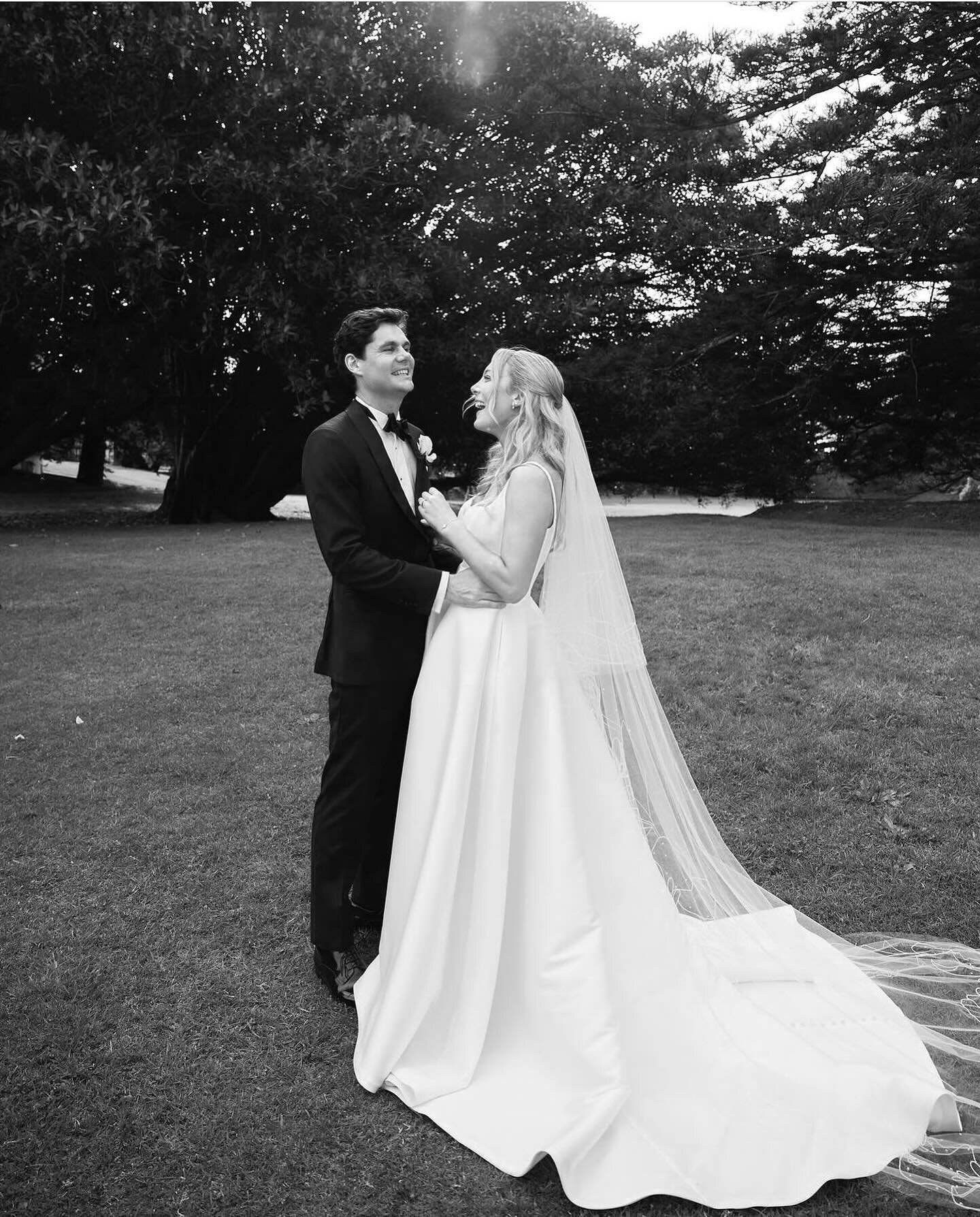 Newlyweds Lara &amp; Will tie the knot. Stunning bride wears a bespoke CTL gown and matching embellished veil. Beautiful moments captured by @louloumemphis