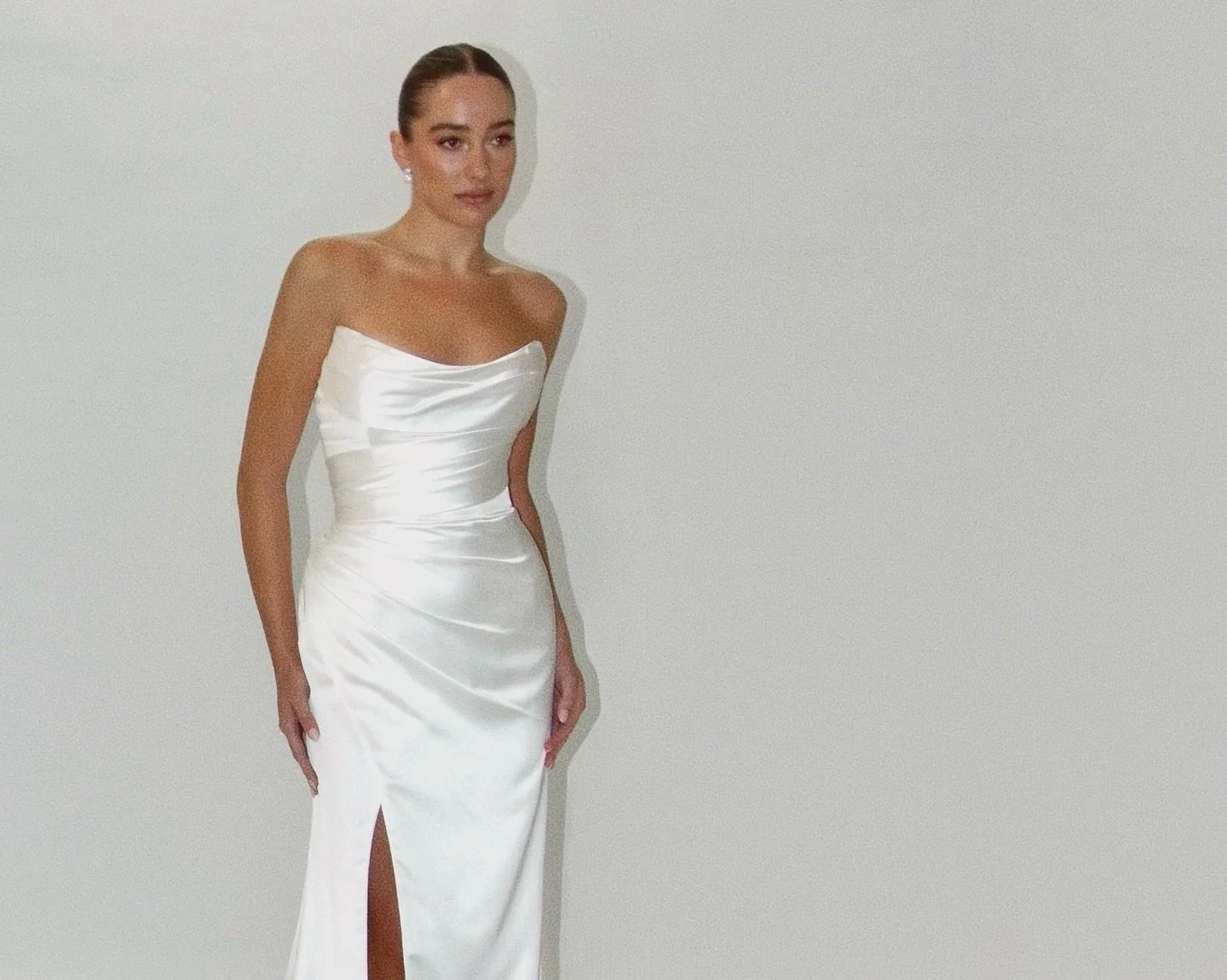 Melissa, constructed from a lustrous, luxe, satin fabric and features our iconic gathered bust and waist details. Currently available at @thebridalcuratoraustralia π€