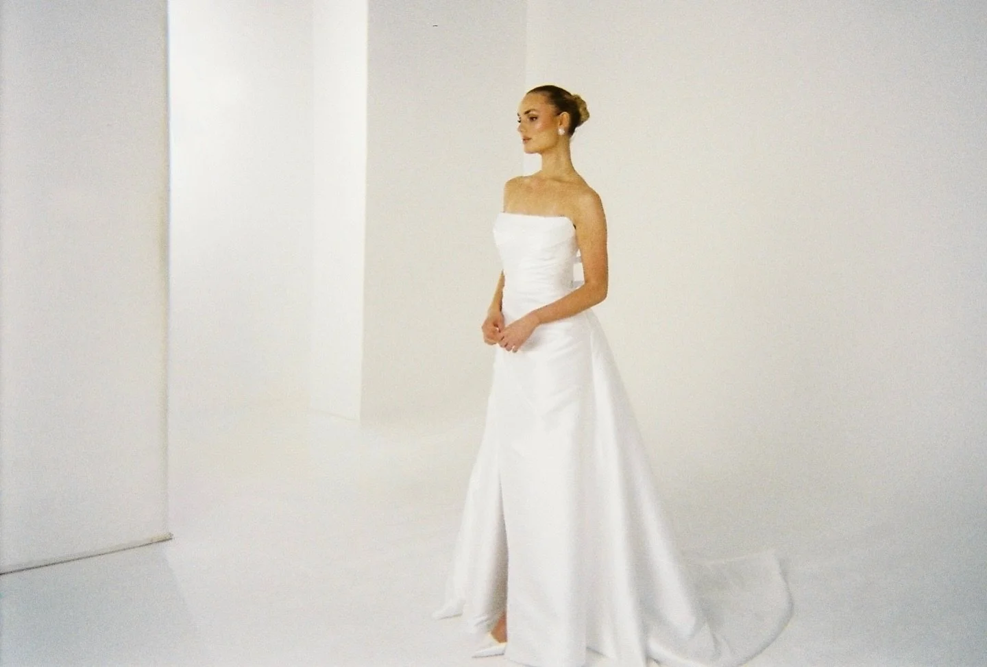 Crafted for your forever. Mikado draped to perfection, with Iris behind the scenes.