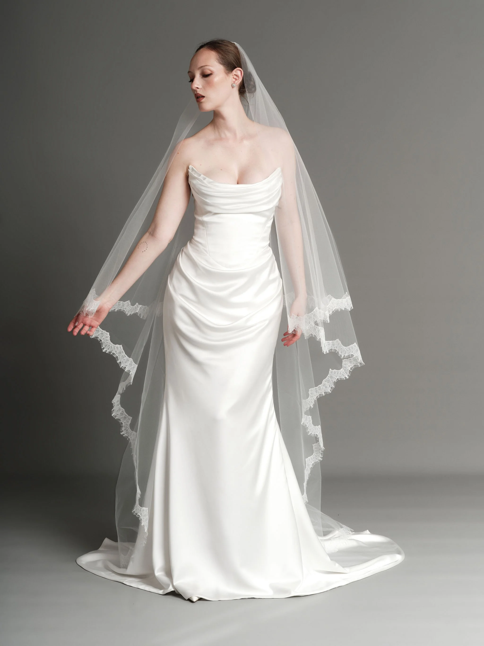 Chantilly_Curator_The_Label_Veils1589.jpg
