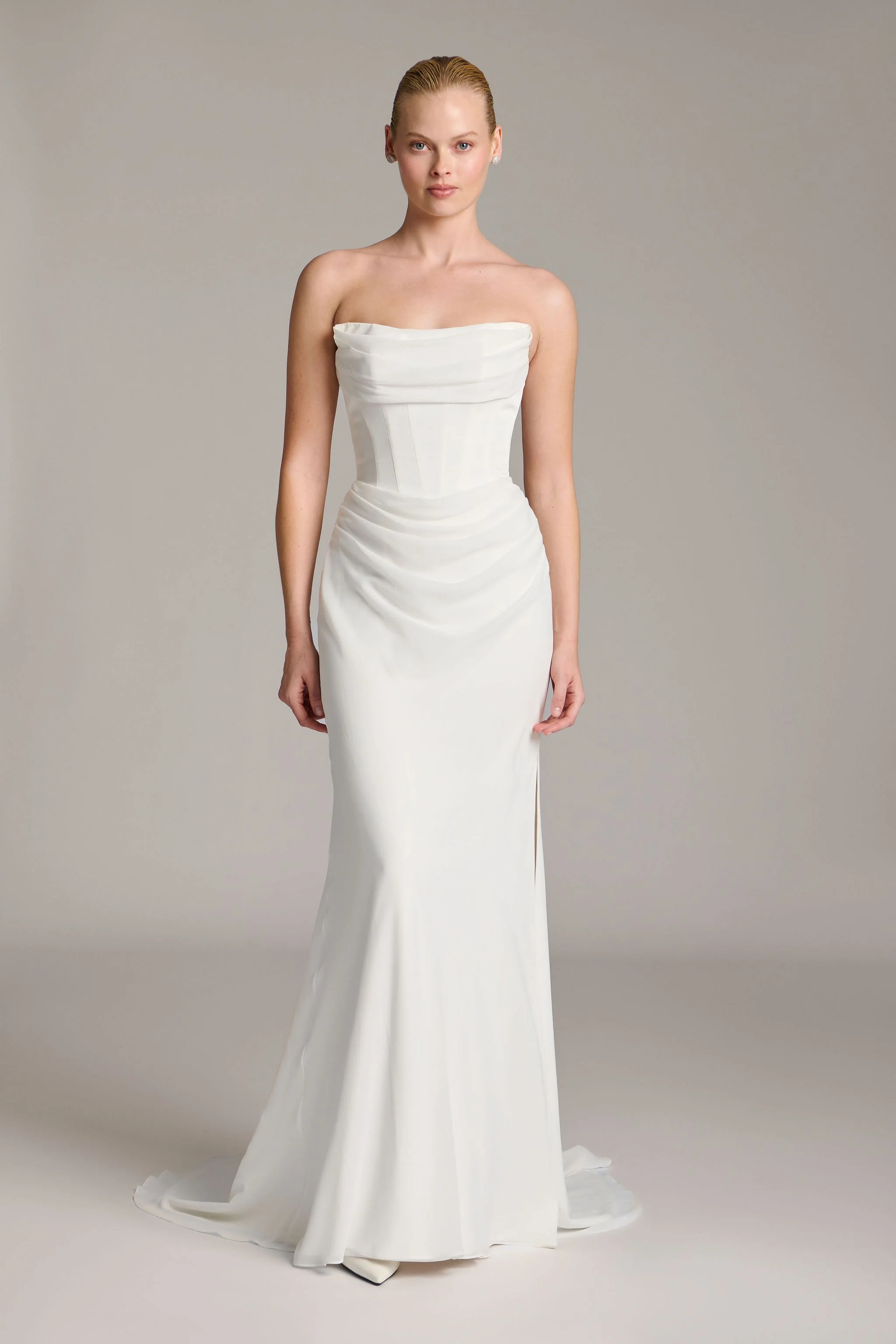 Eloise_109622-Curator-The-Label-2026.jpg