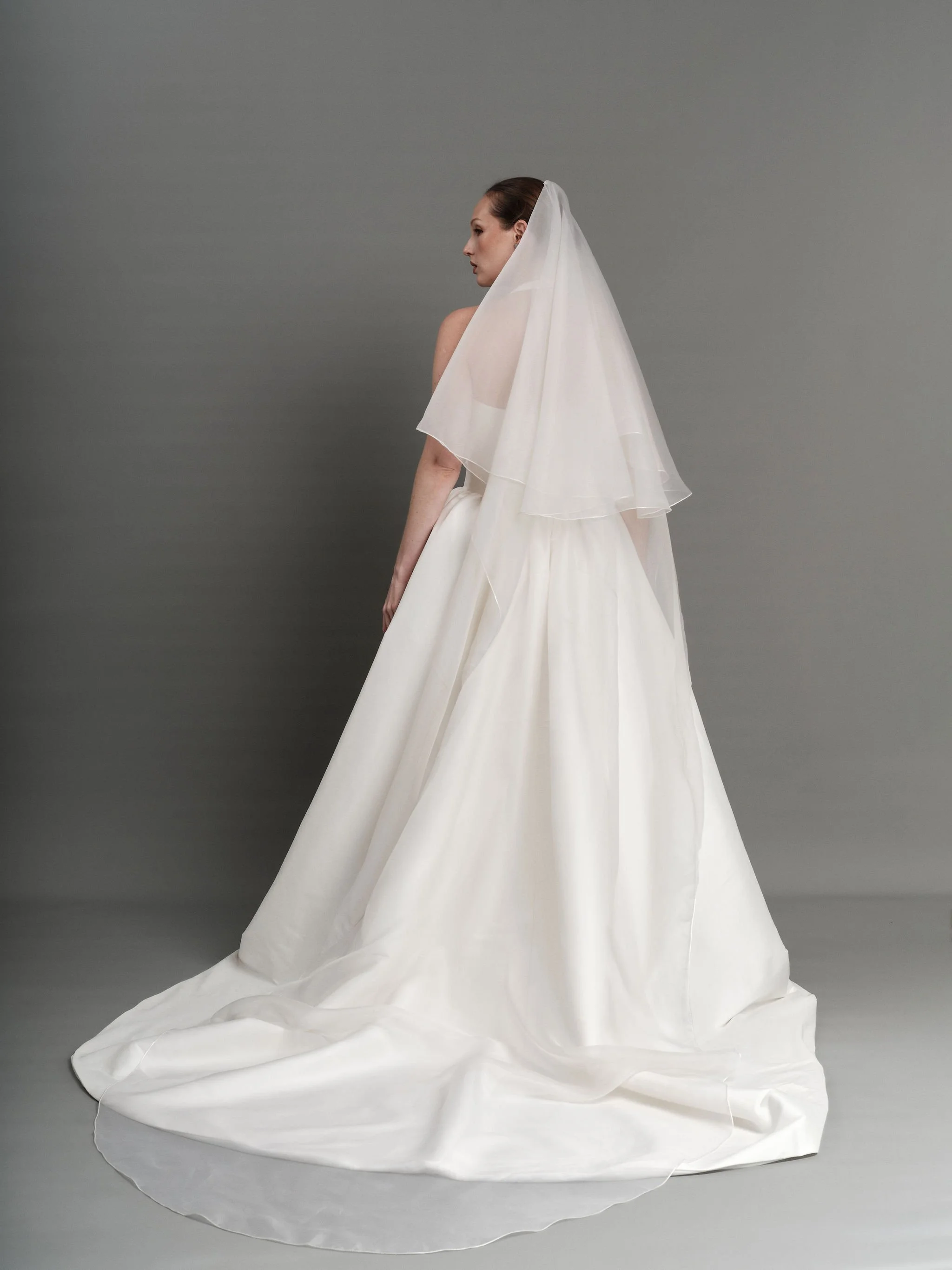 Aurelia_Curator_The_Label_Veils698.jpg