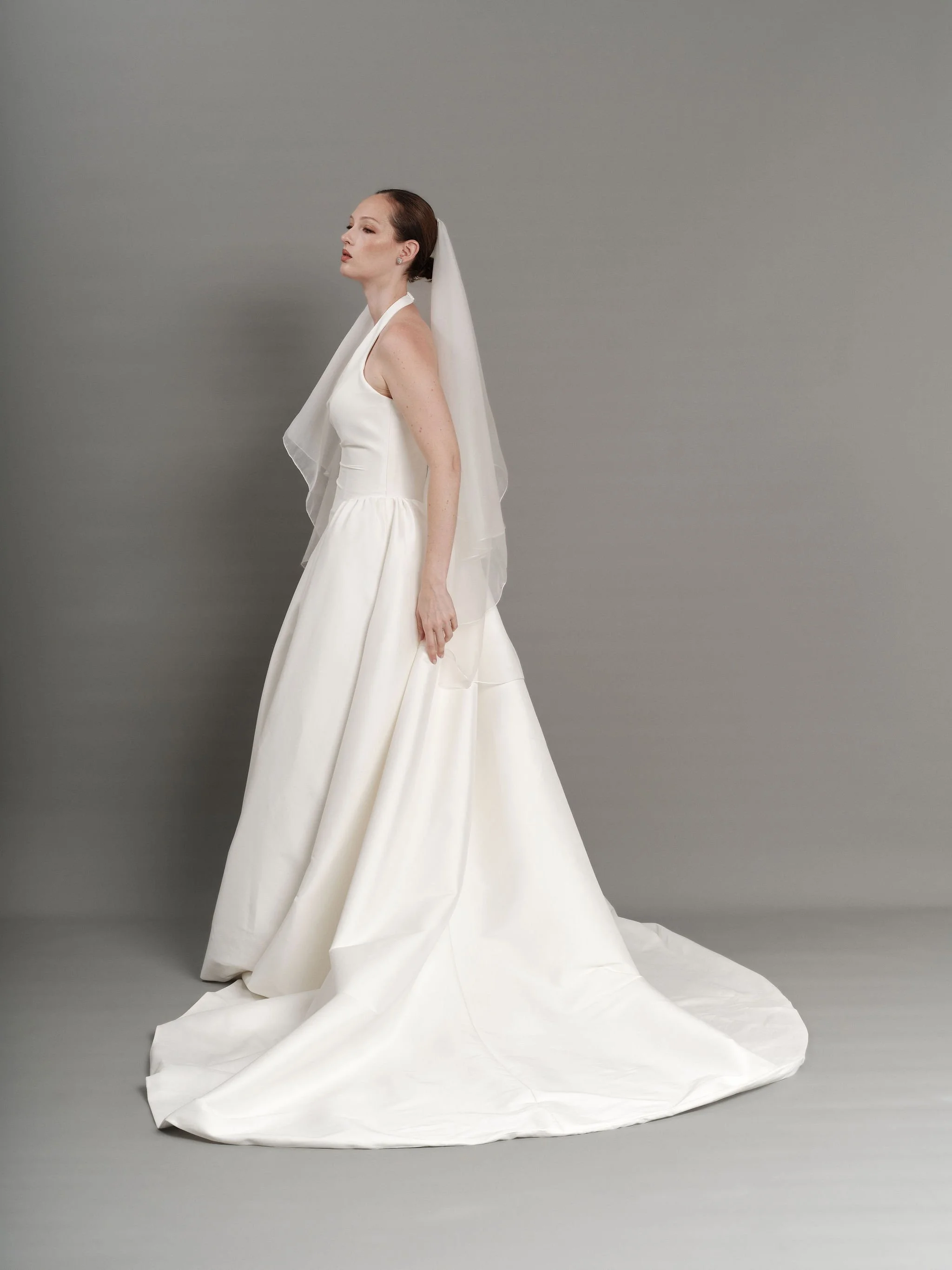 Aurelia_Curator_The_Label_Veils650.jpg