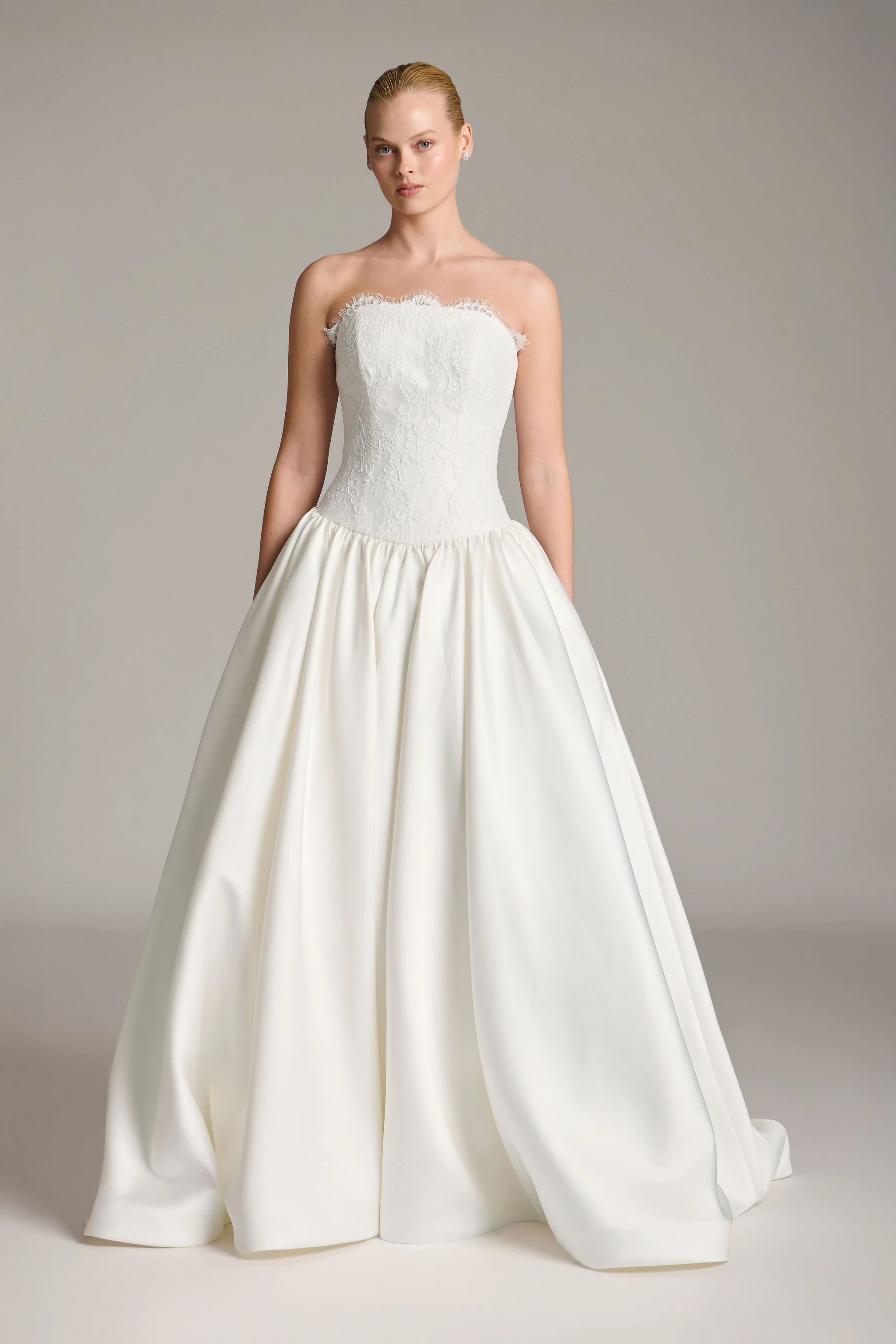 Clara_109057-Curator-The-Label-2026.jpg