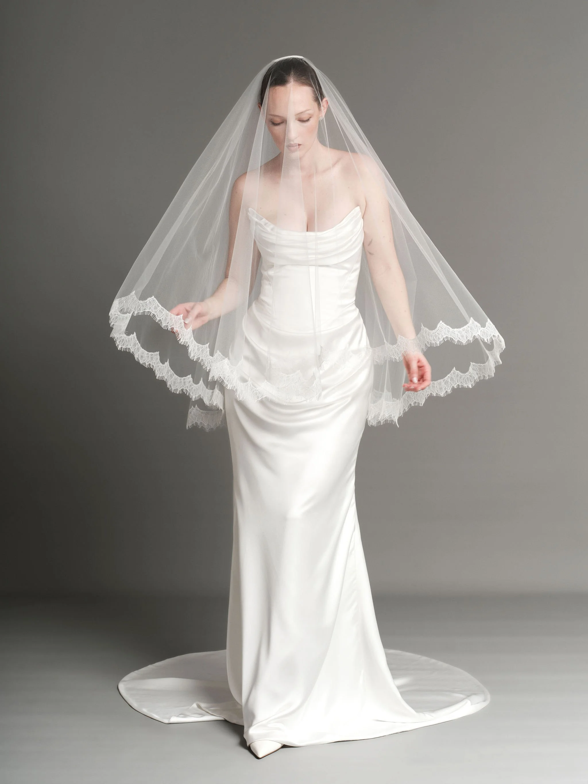 Chantilly_Curator_The_Label_Veils1512.jpg