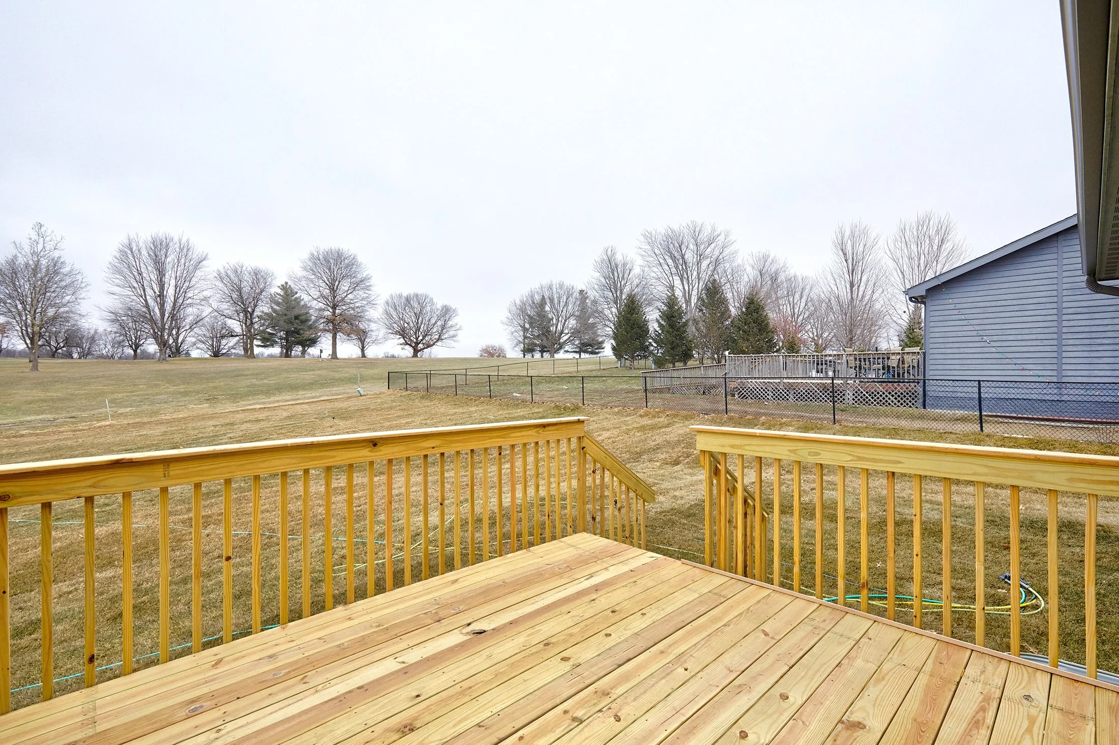 107 Golfview Dr_003.jpg