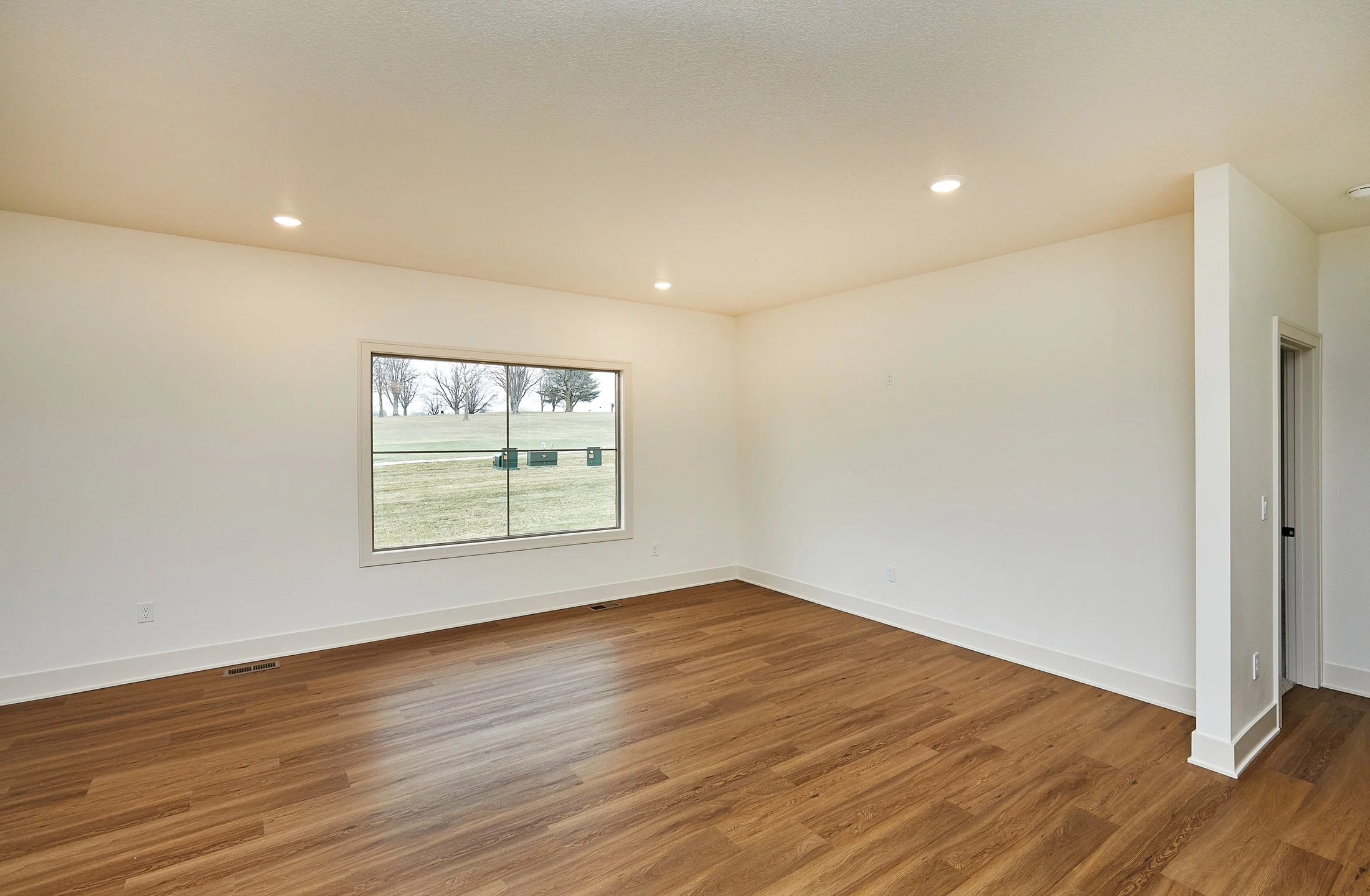 105 Golfview Dr_013.jpg