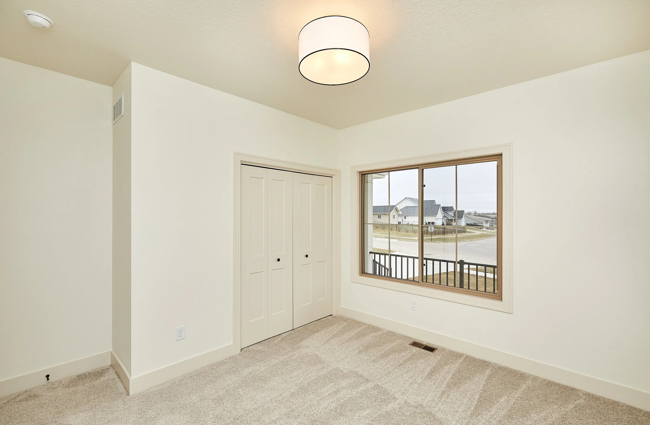 105 Golfview Dr_010.jpg