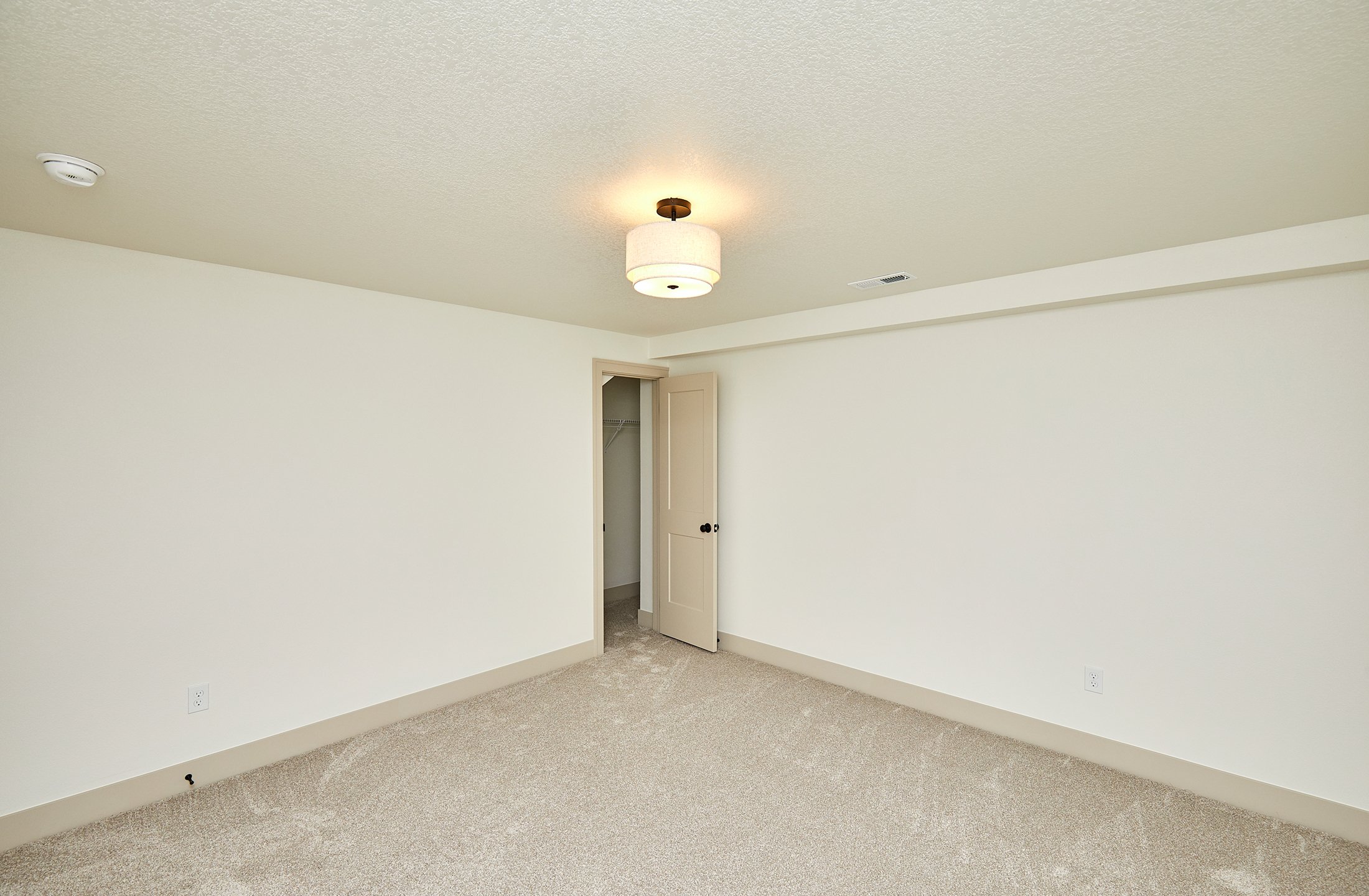 107 Golfview Dr_028.jpg