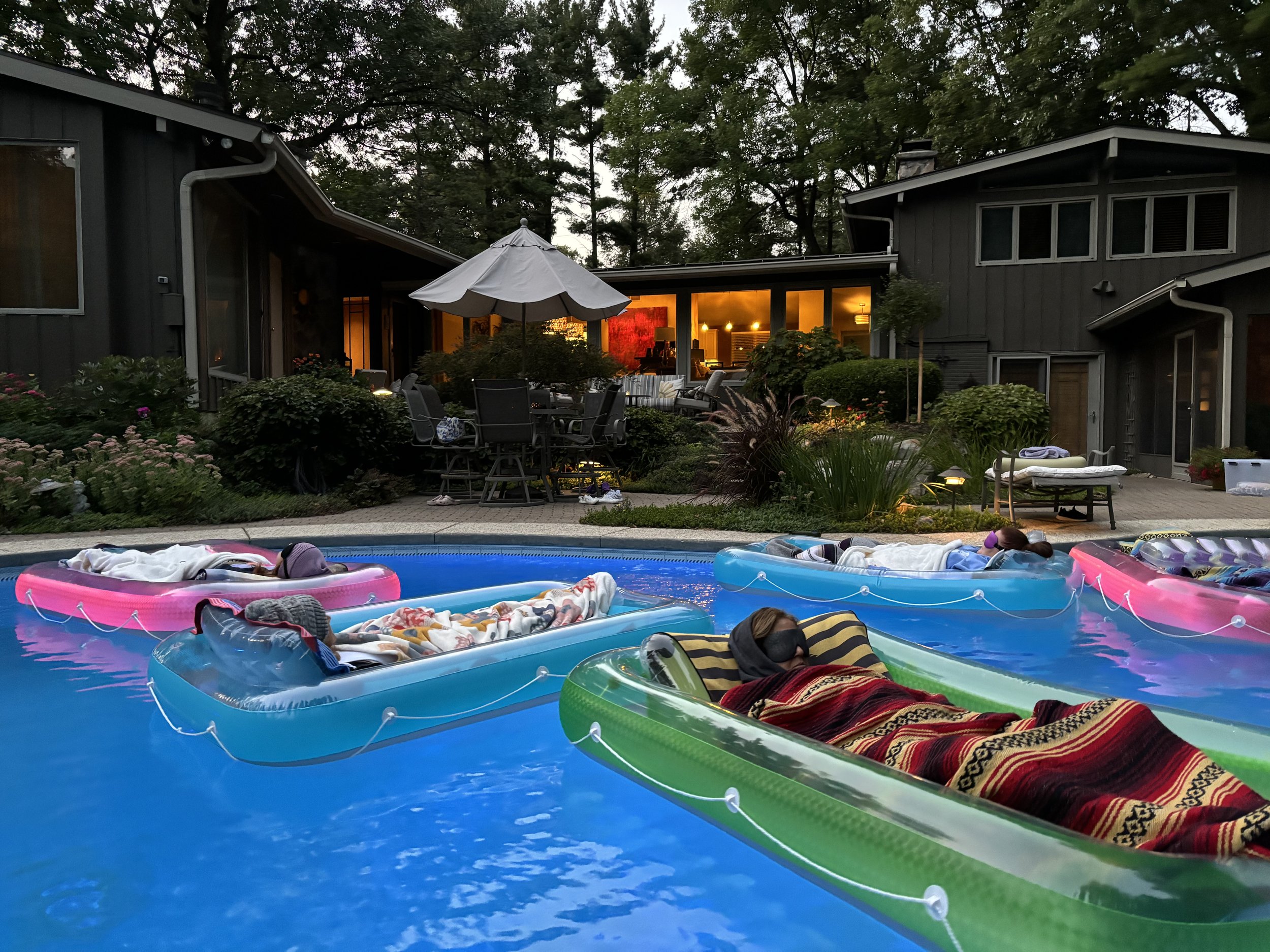 SERENITY FLOAT