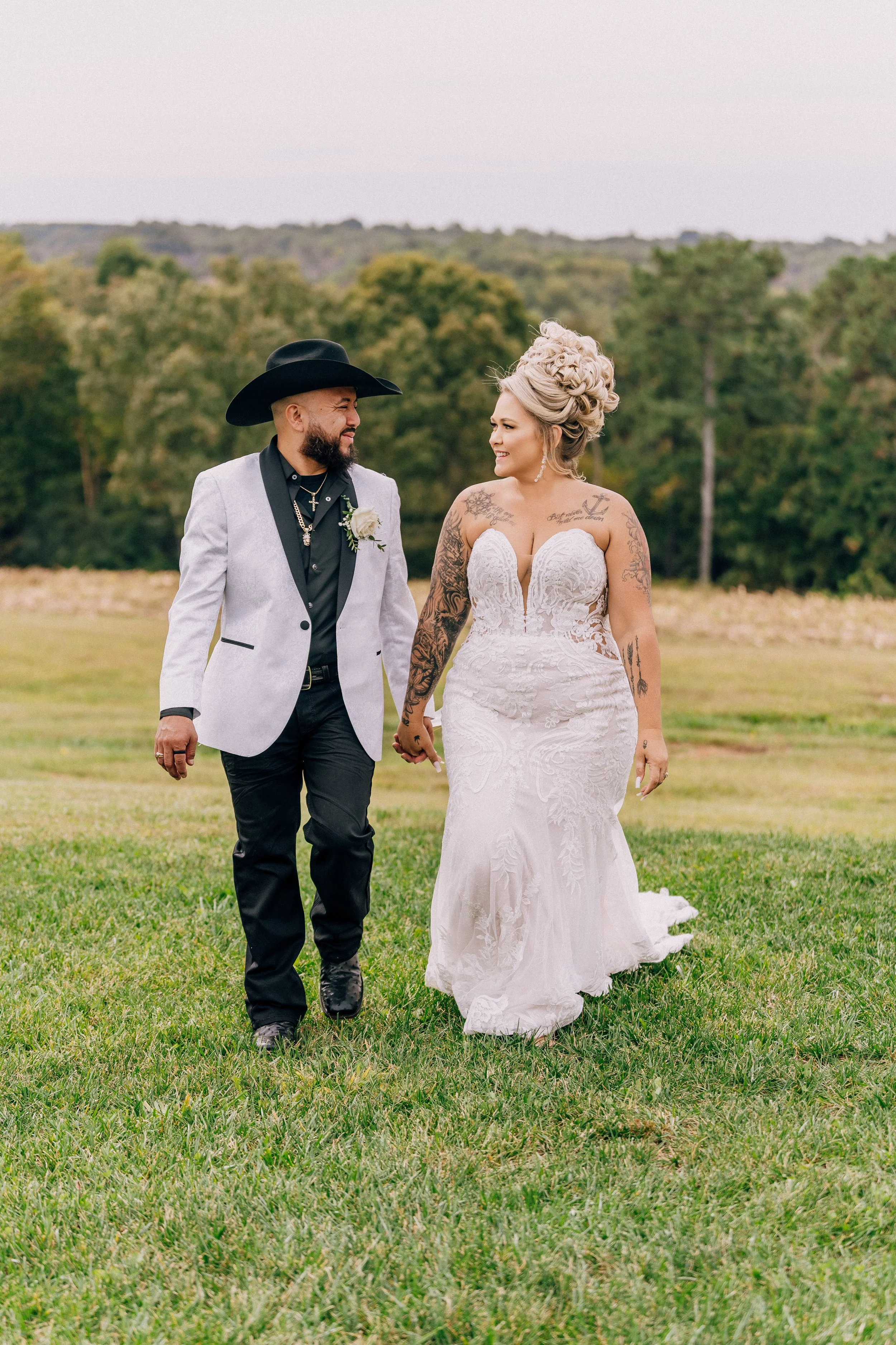 Elisha and Luis Wedding (Website)-1544.jpg