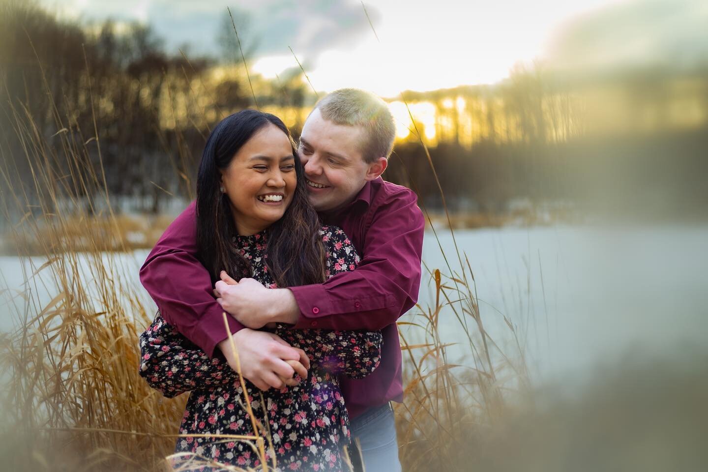 Why you should book a session with just you and your partner: 
1️⃣. Every new moment that you share together deserves to be remembered. Why not cement those moments and feelings in photos? 
2️⃣. They&rsquo;re a whole lot of fun, and you won&rsquo;t f