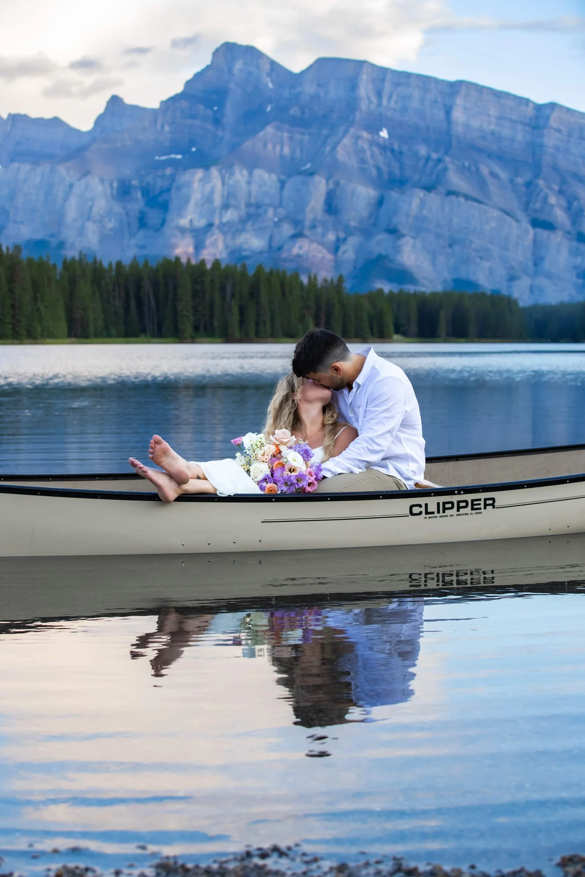 canoe-elopement-194.jpg