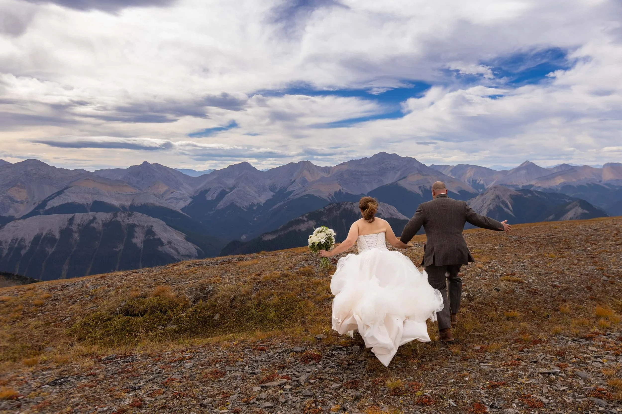 Mountaintop elopement near Jasper and Folding Mountain with Jasper Hinton Air