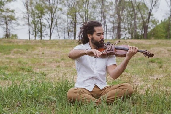 Episode 025: Interview with Noah Julian