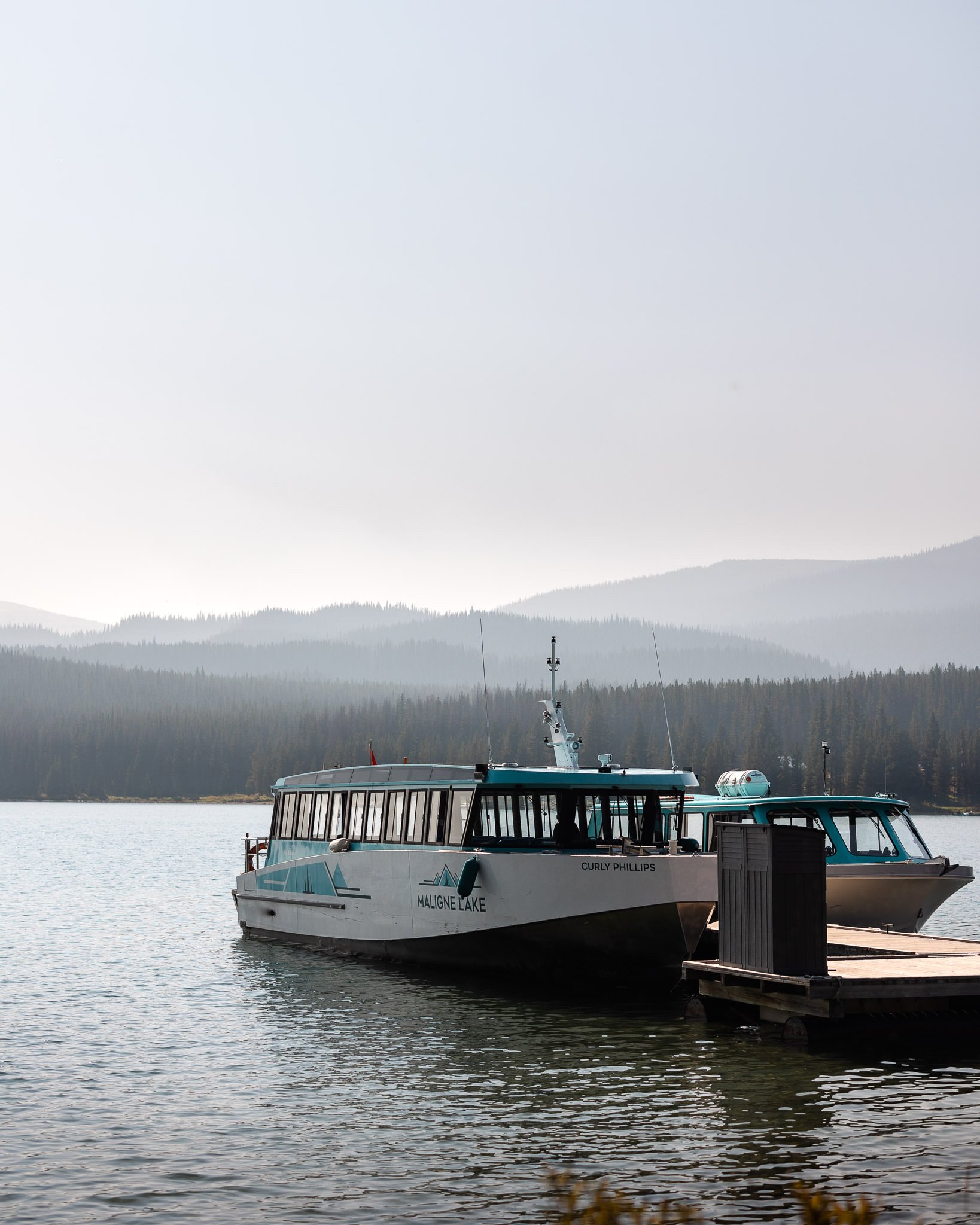 maligne-lake-wedding-photography-jasper-003.jpg