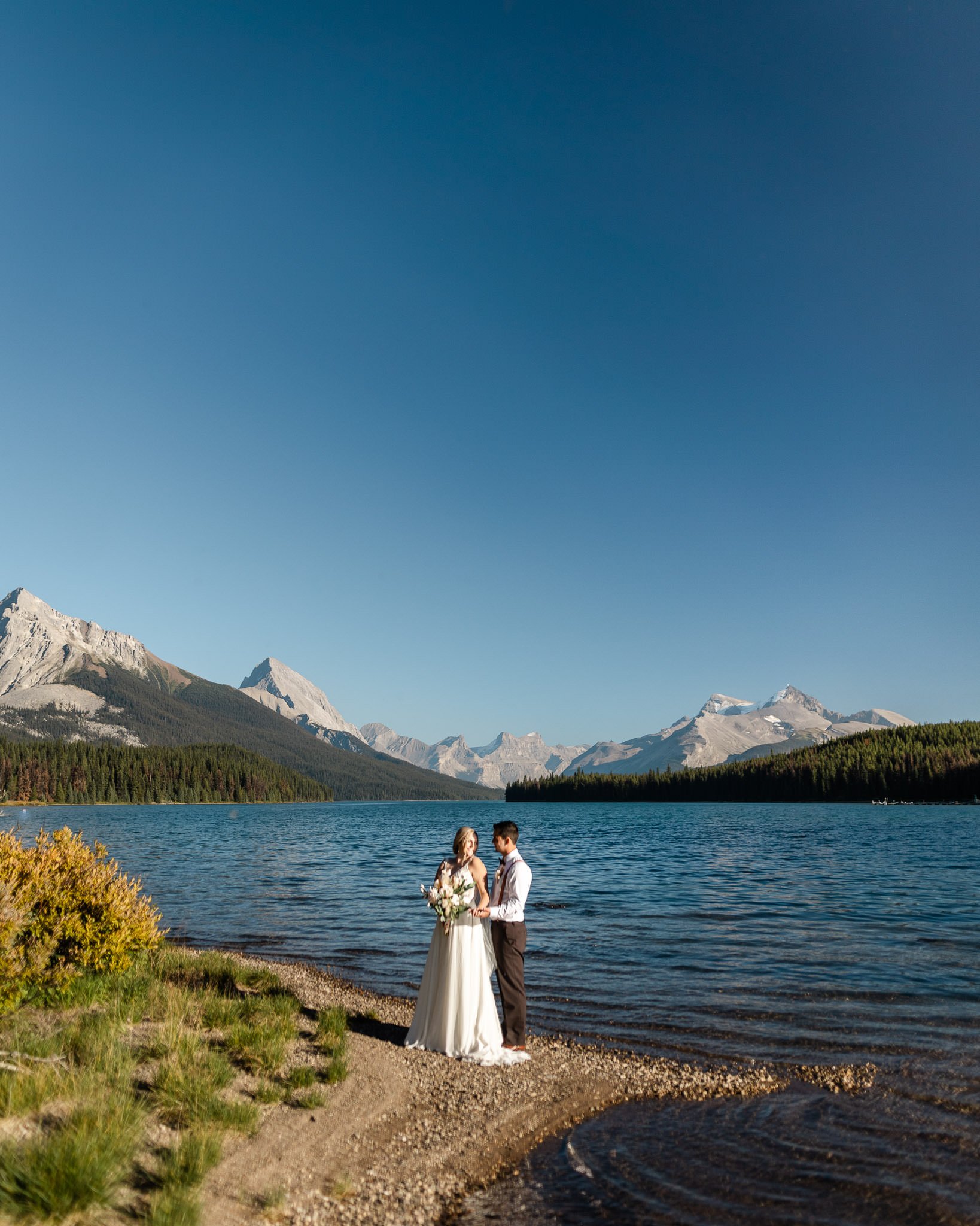 maligne-lake-wedding-photography-jasper-021.jpg