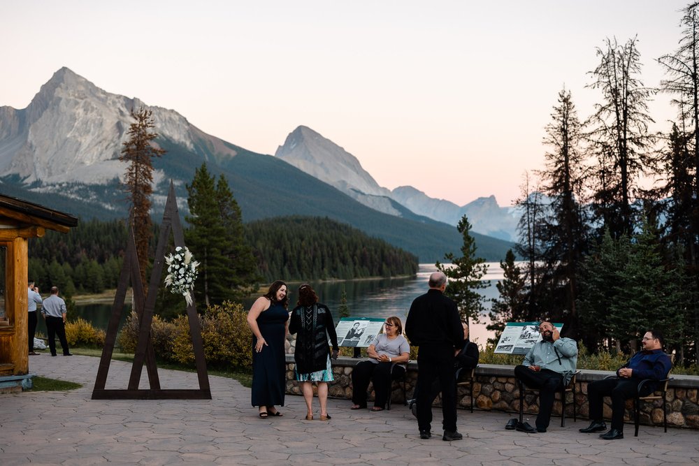 maligne-lake-wedding-photography-jasper-027.jpg