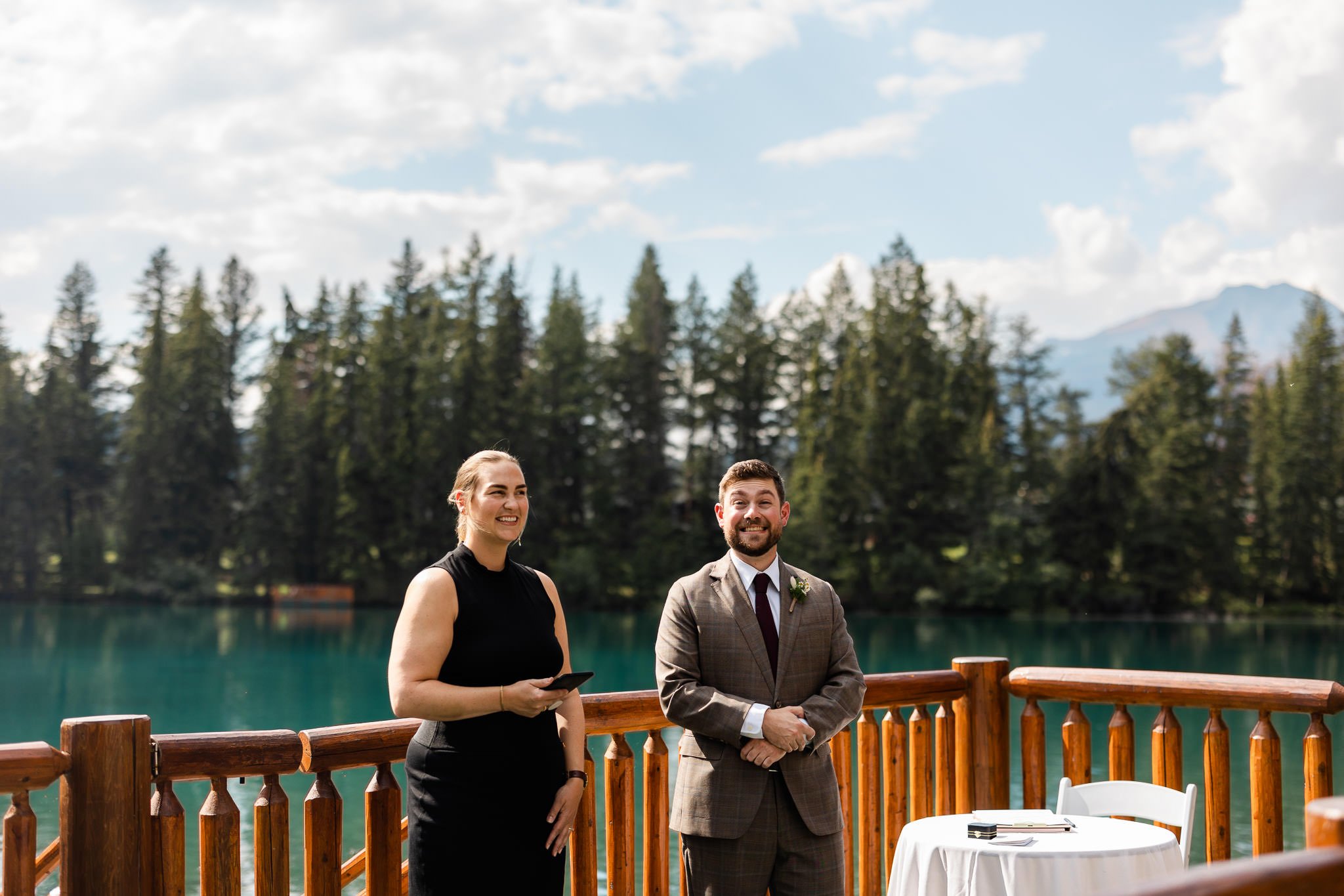 jasper-park-lodge-elopement-photography-017.jpg