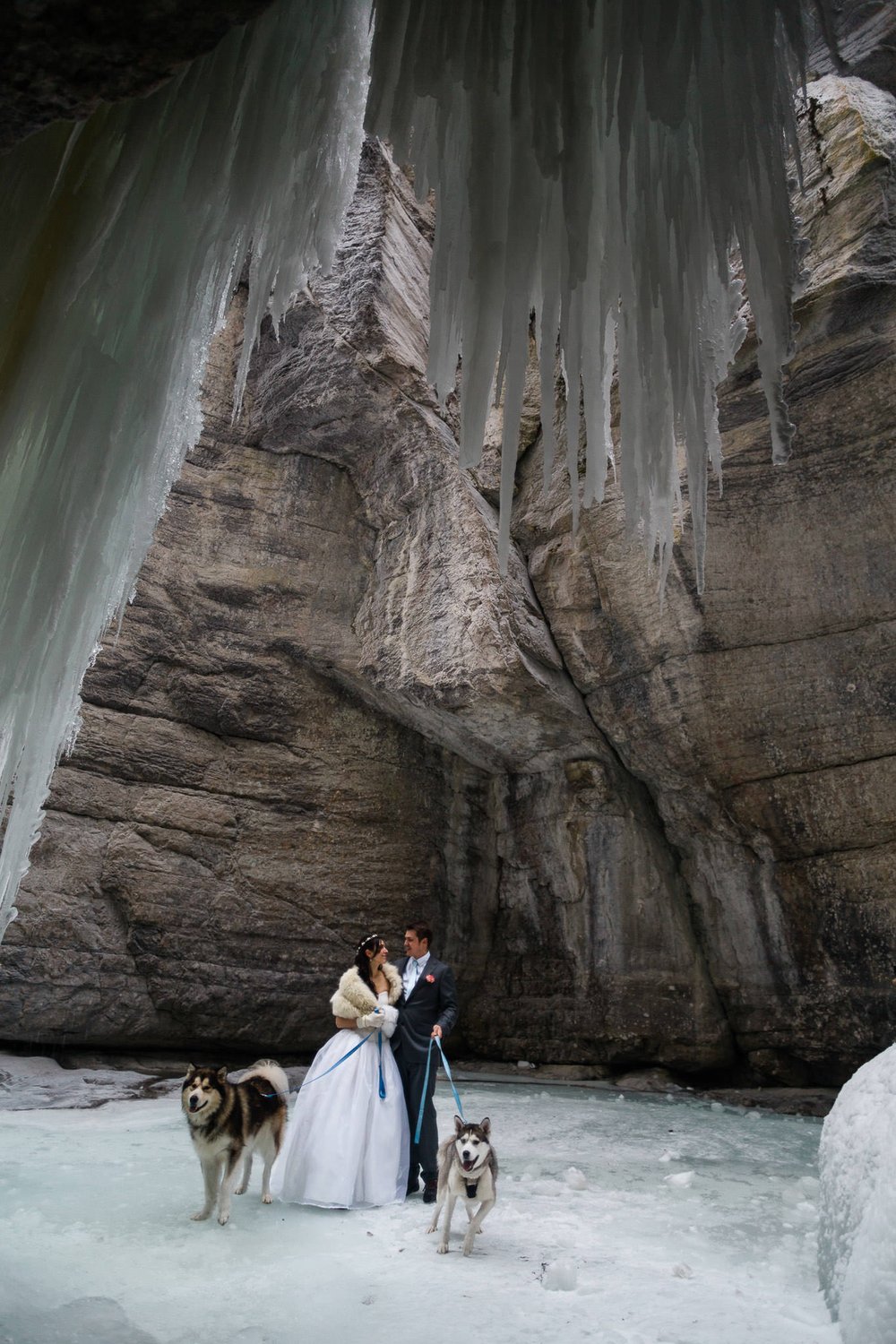 maligne-canyon-wedding-photography-021.jpg