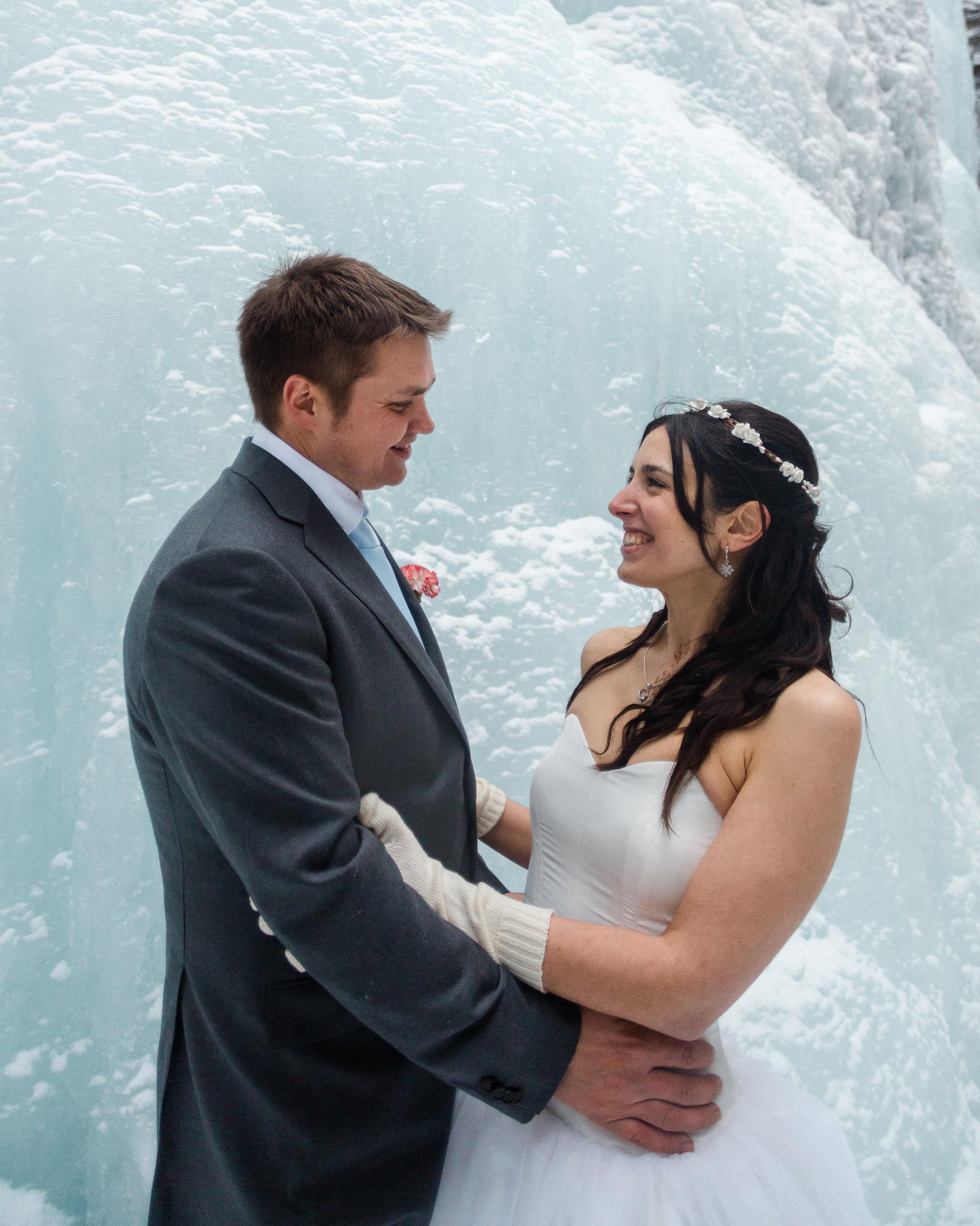 maligne-canyon-wedding-photography-032.jpg