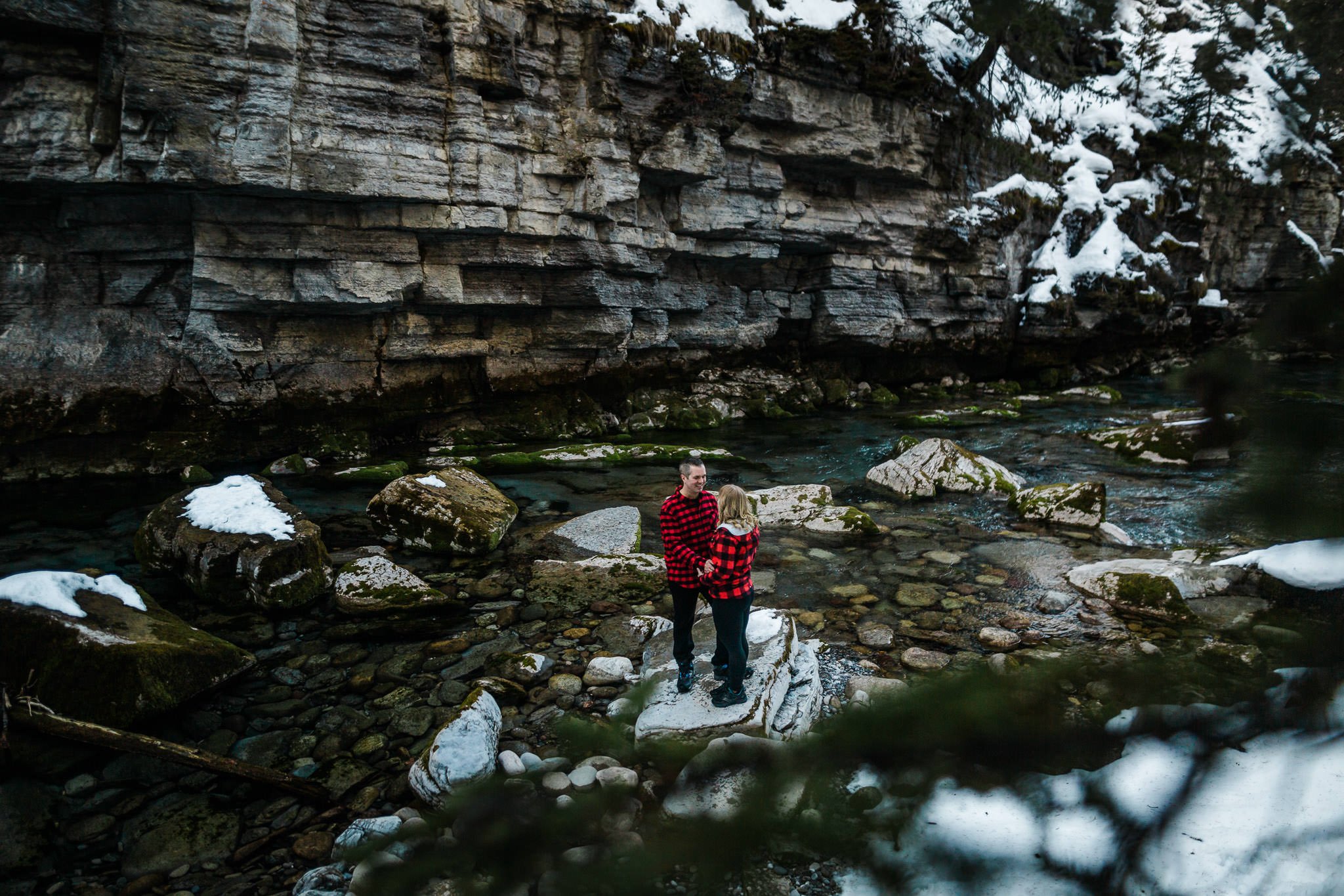 maligne-canyon-winter-adventure-photo-001.jpg