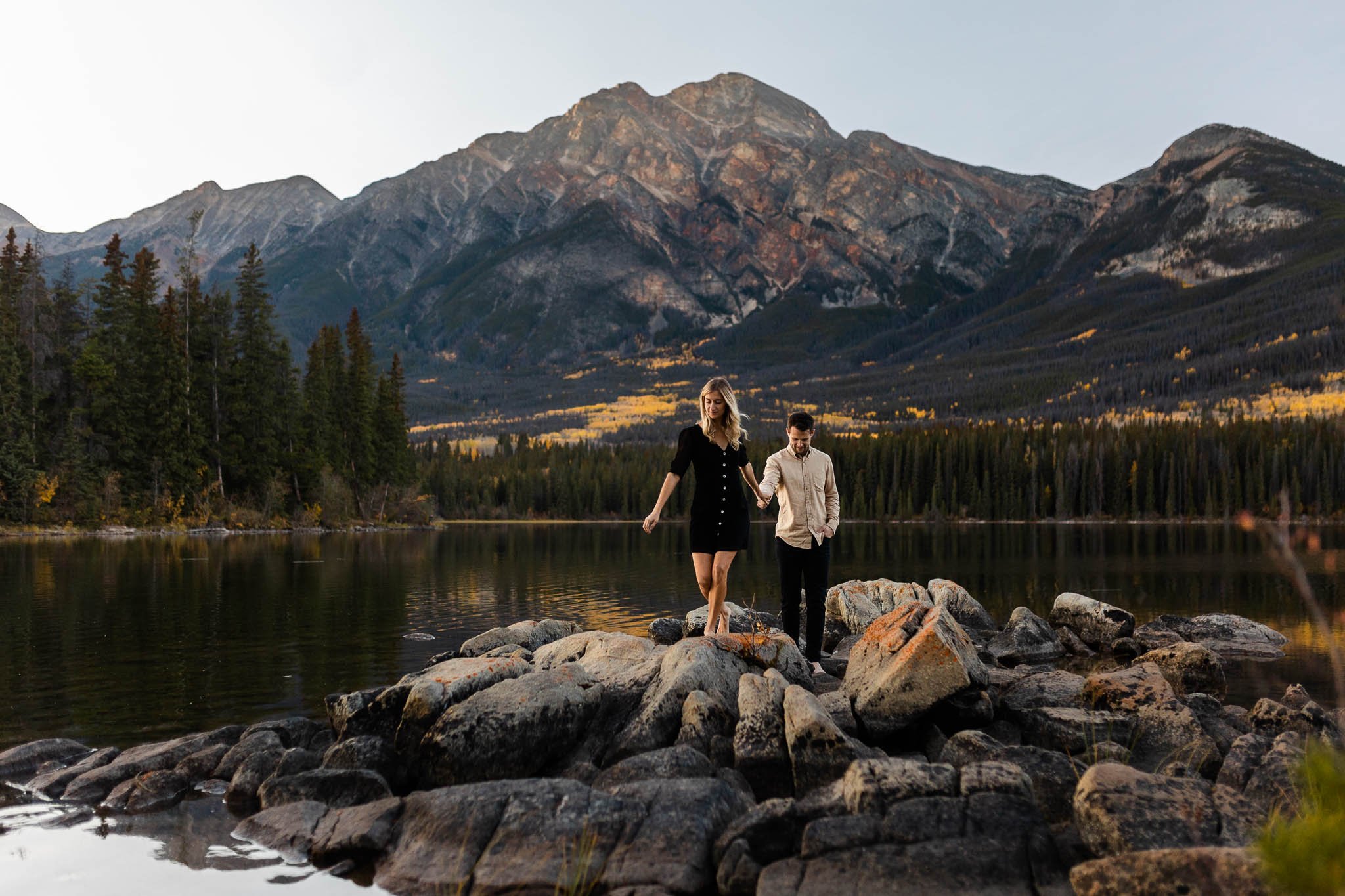 pyramid-island-engagement-photos-031.jpg