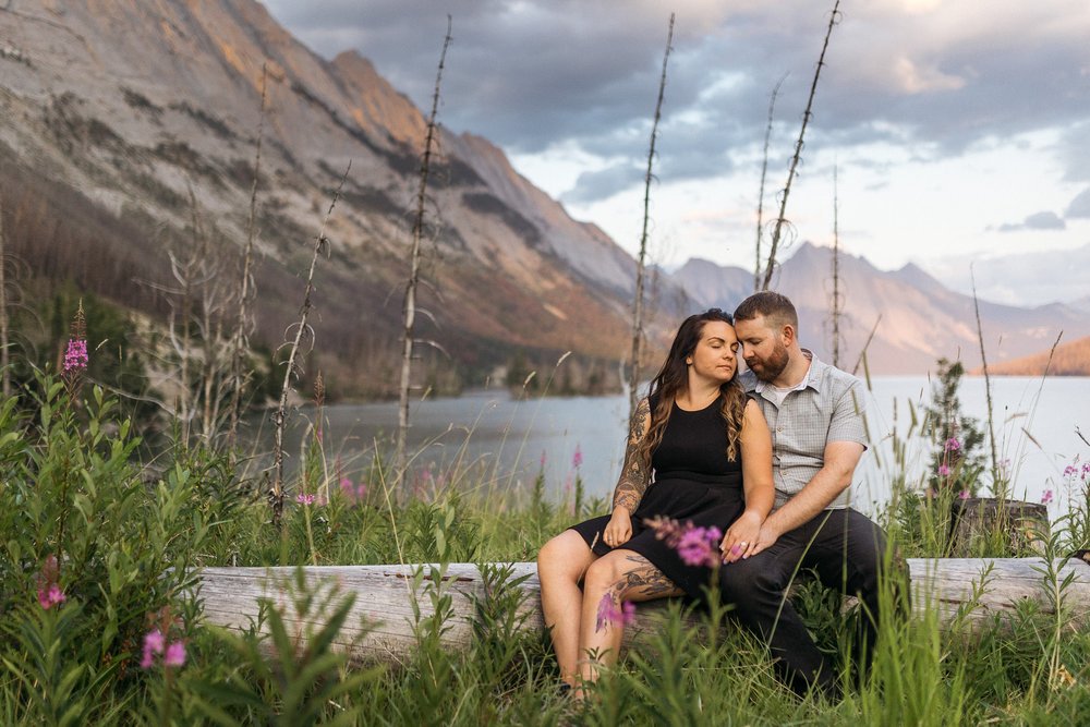 medicine-lake-engagement-photo-022.jpg