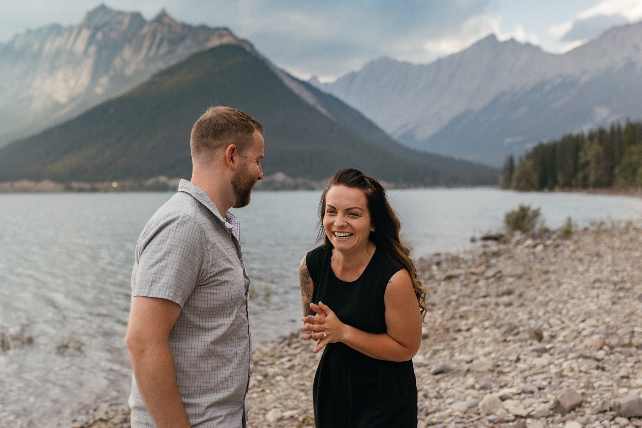 medicine-lake-engagement-photo-017.jpg