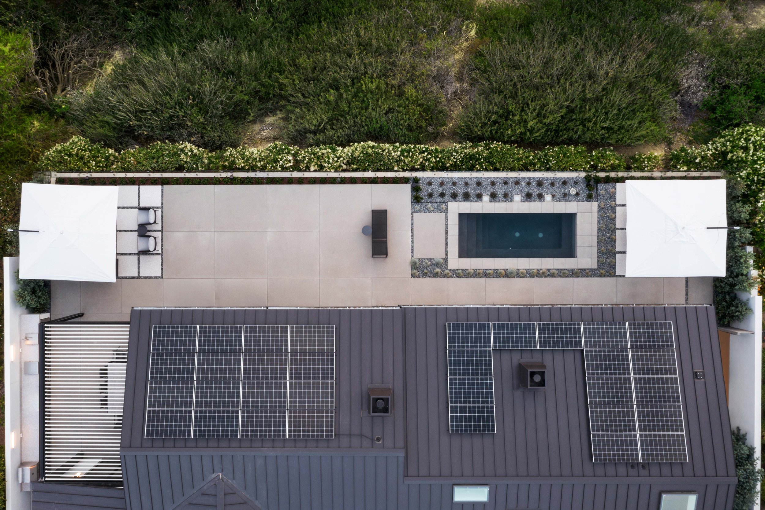 bss-modern-architecture-house-exterior-25-9.jpg