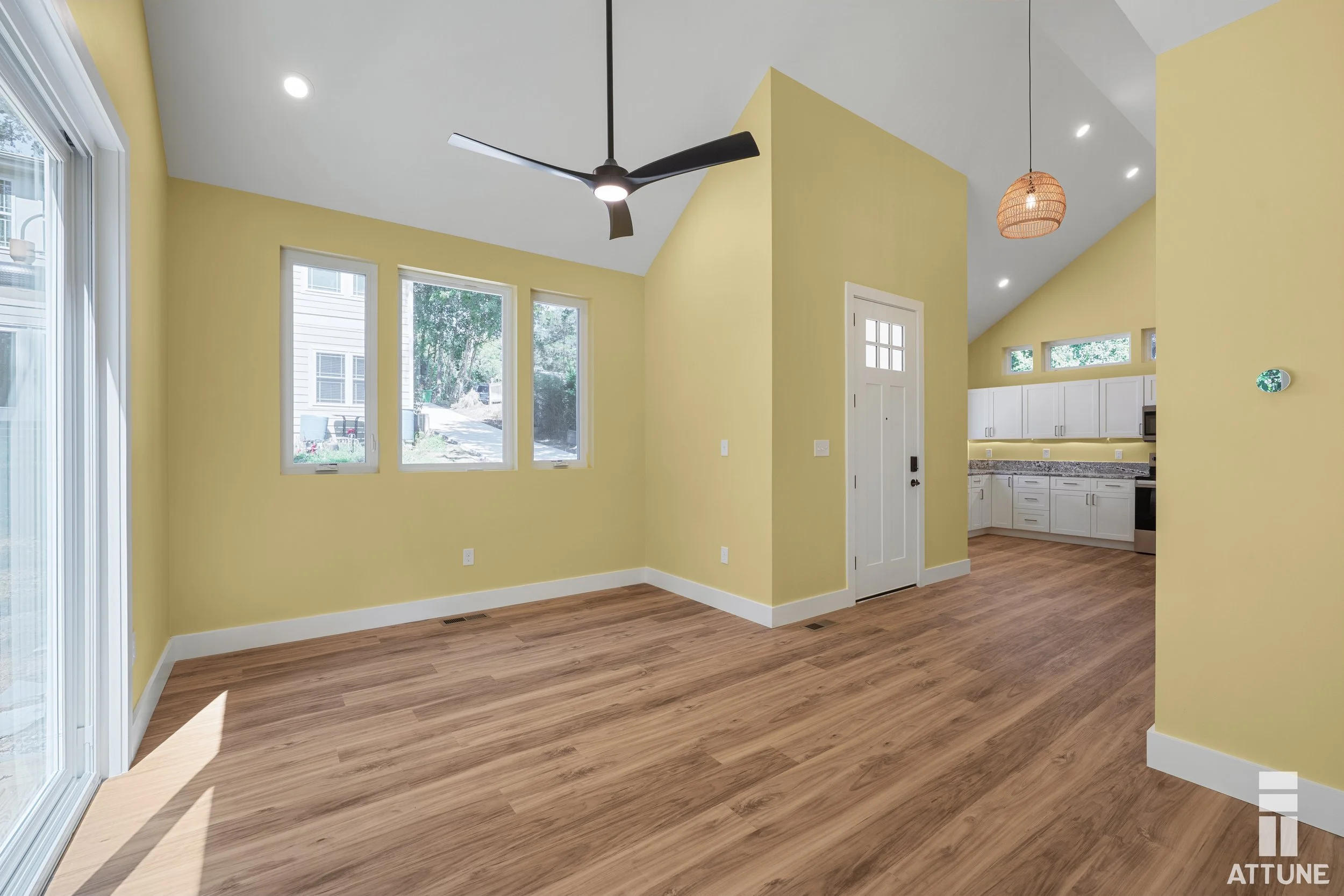 50-2318 Derby Attune-19.jpg