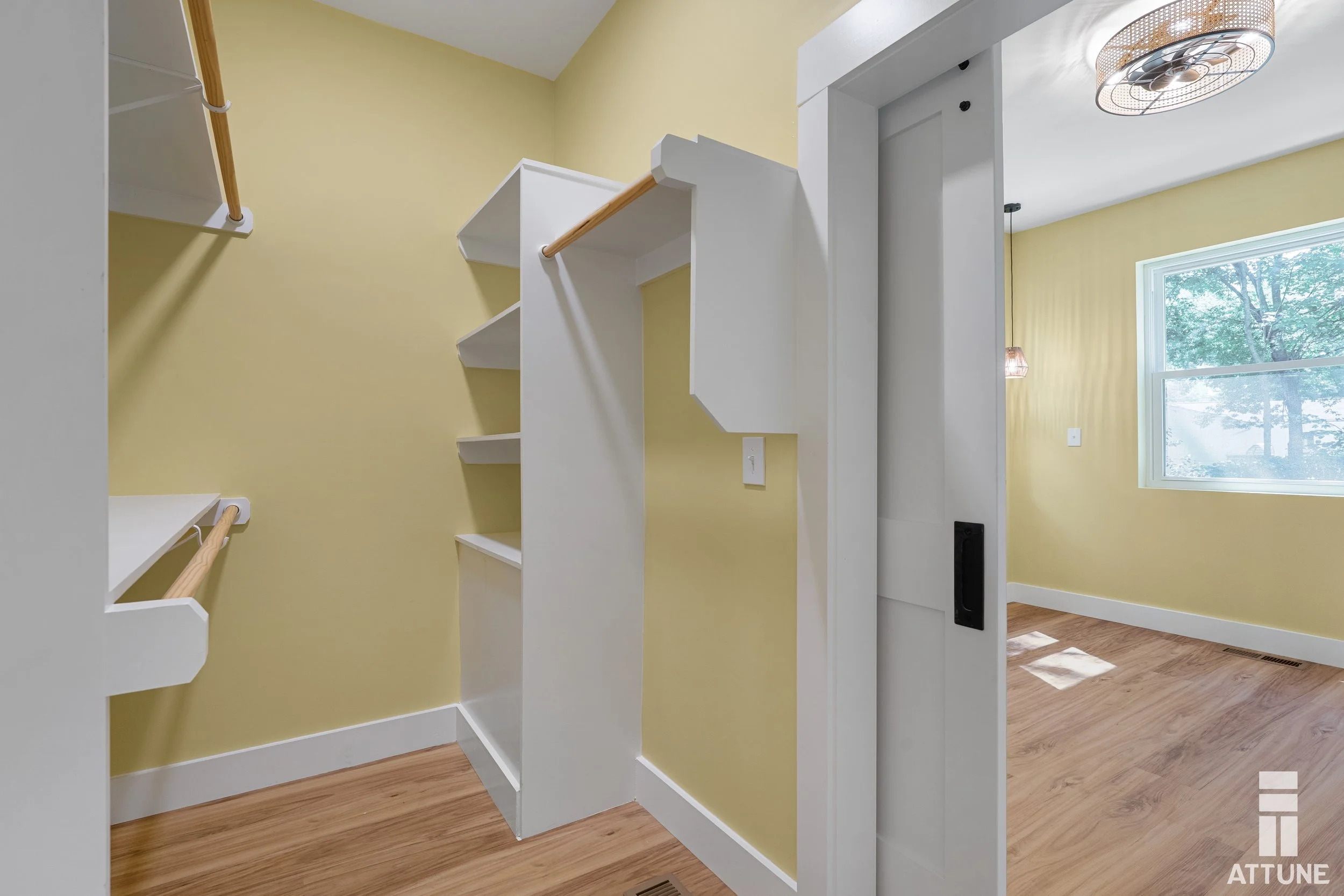 57-2318 Derby Attune-26.jpg