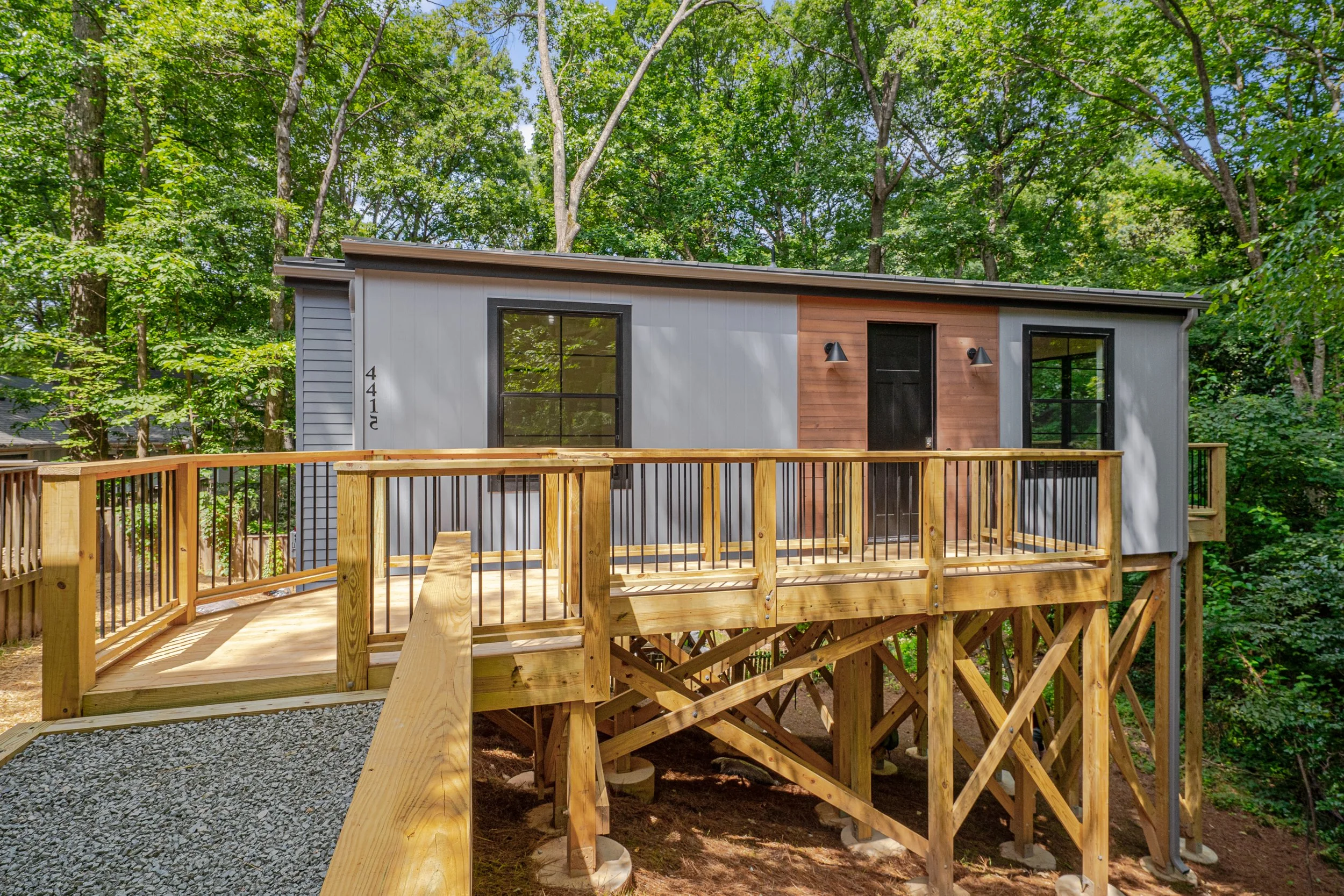 01-4415 Wingate-1.jpg