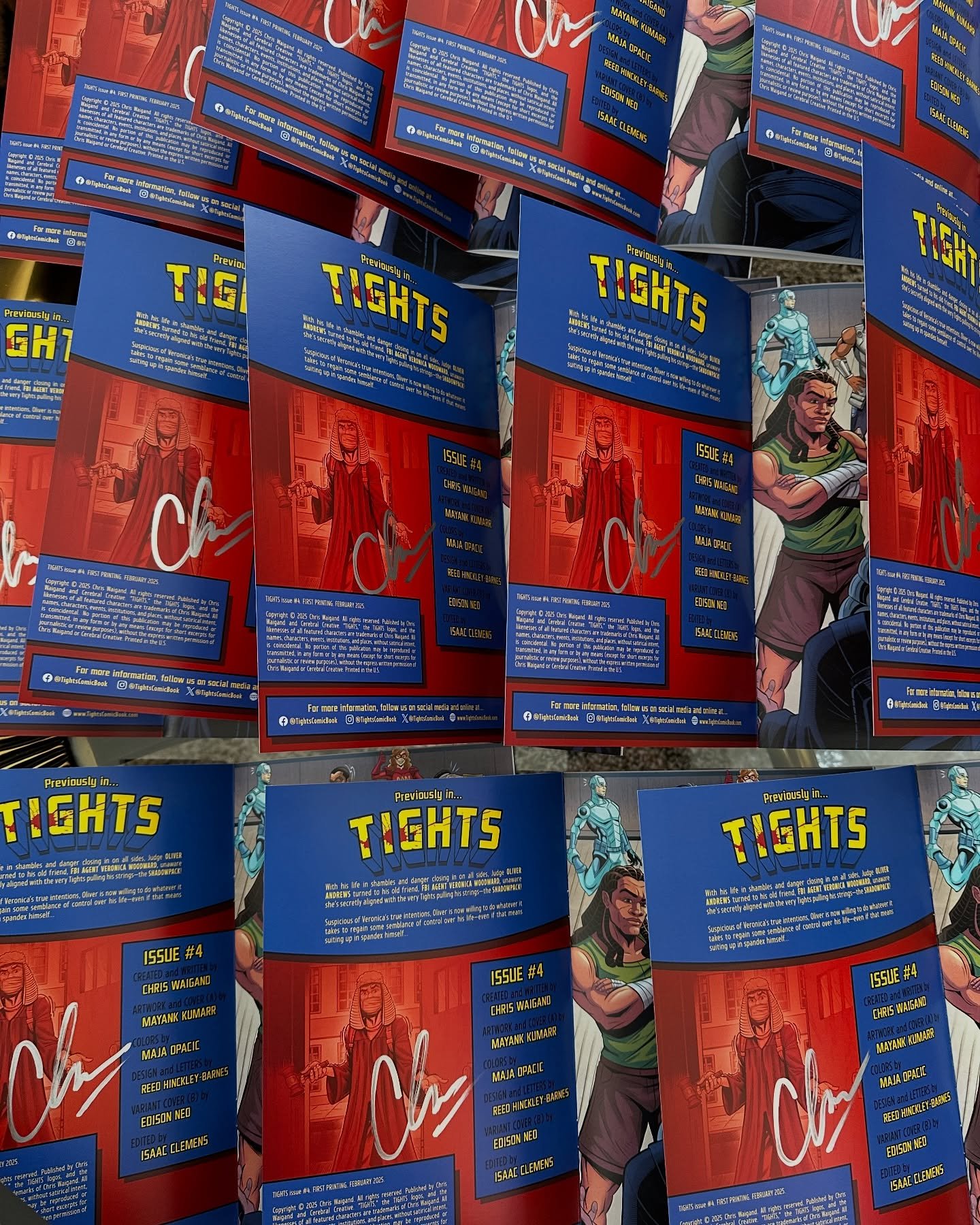 The books are in and getting shipped out! 
FINALLY! 
.
.
.
.
.
#tightscomicbook #lesserknowncomics #indiecomics #indiecomic #indiecomicsart #indiecomicspotlight #indiecomicslove ##indiecomicscreator #indieart #comic #supportindiecomics #kickstarterco