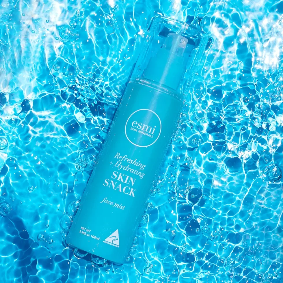 Esmi_Skin_Minerals_Refreshing___Hydrating_Skin_Snack_Mist_100ml_005.webp