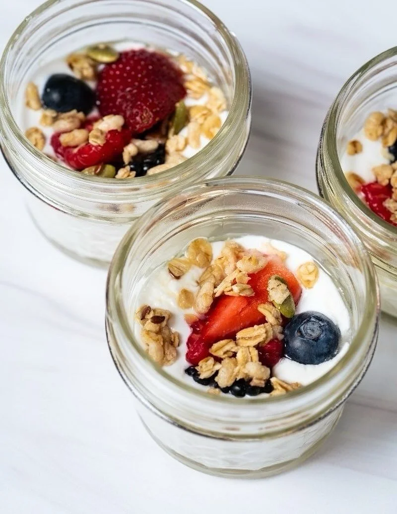 Kick the day off right with fresh yogurt parfaits 🥣✨
We deliver breakfast that fuels focus and keeps your team inspired all day long.
⠀⠀⠀⠀⠀⠀⠀⠀⠀
#BreakfastCatering #CorporateCatering #OfficeBreakfast #TeamFuel #MorningMotivation #CateringProvisions