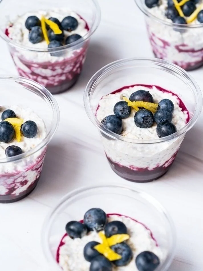 👻 Ordering lunch doesn&rsquo;t have to be scary &mdash; especially when breakfast is this good. Our overnight oats keep your team fueled and fearless all morning long.
⠀⠀⠀⠀⠀⠀⠀⠀⠀
🎃 Treat yourself to something wholesome (no tricks here). Order breakf