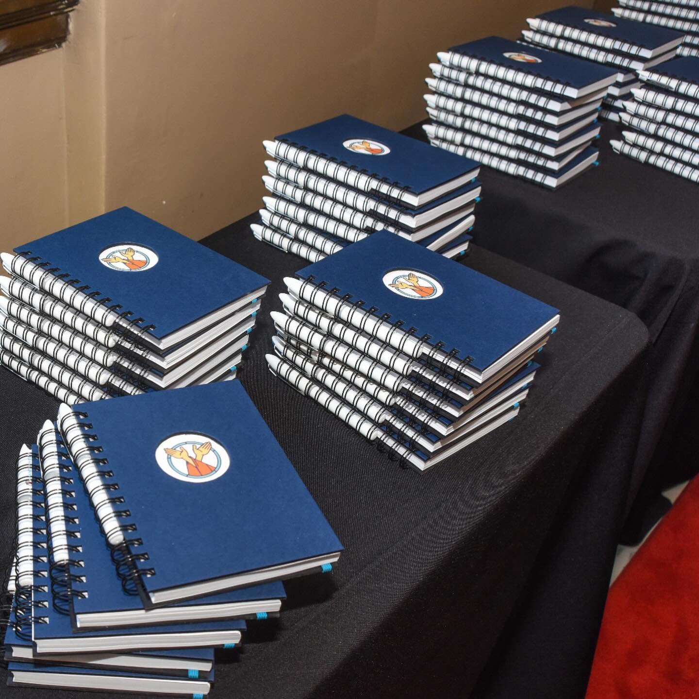 Events are a powerful opportunity for thoughtful brand touchpoints. From branded notebooks to signage to packaged treats, every detail is a chance to reinforce your story. When you work with Experient, no thoughtful detail gets overlooked. Ready to e