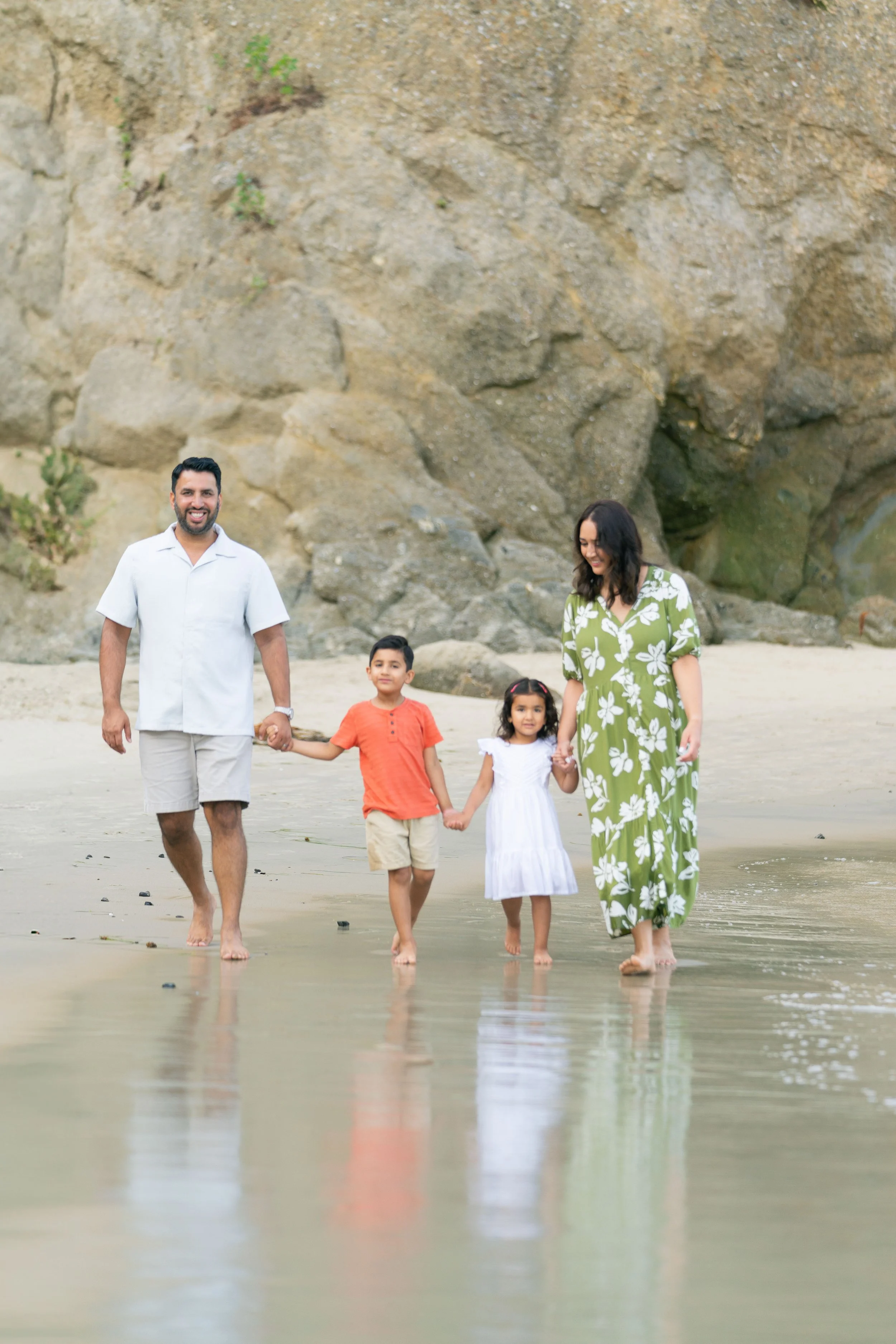 Beach Session (20 of 21).jpg