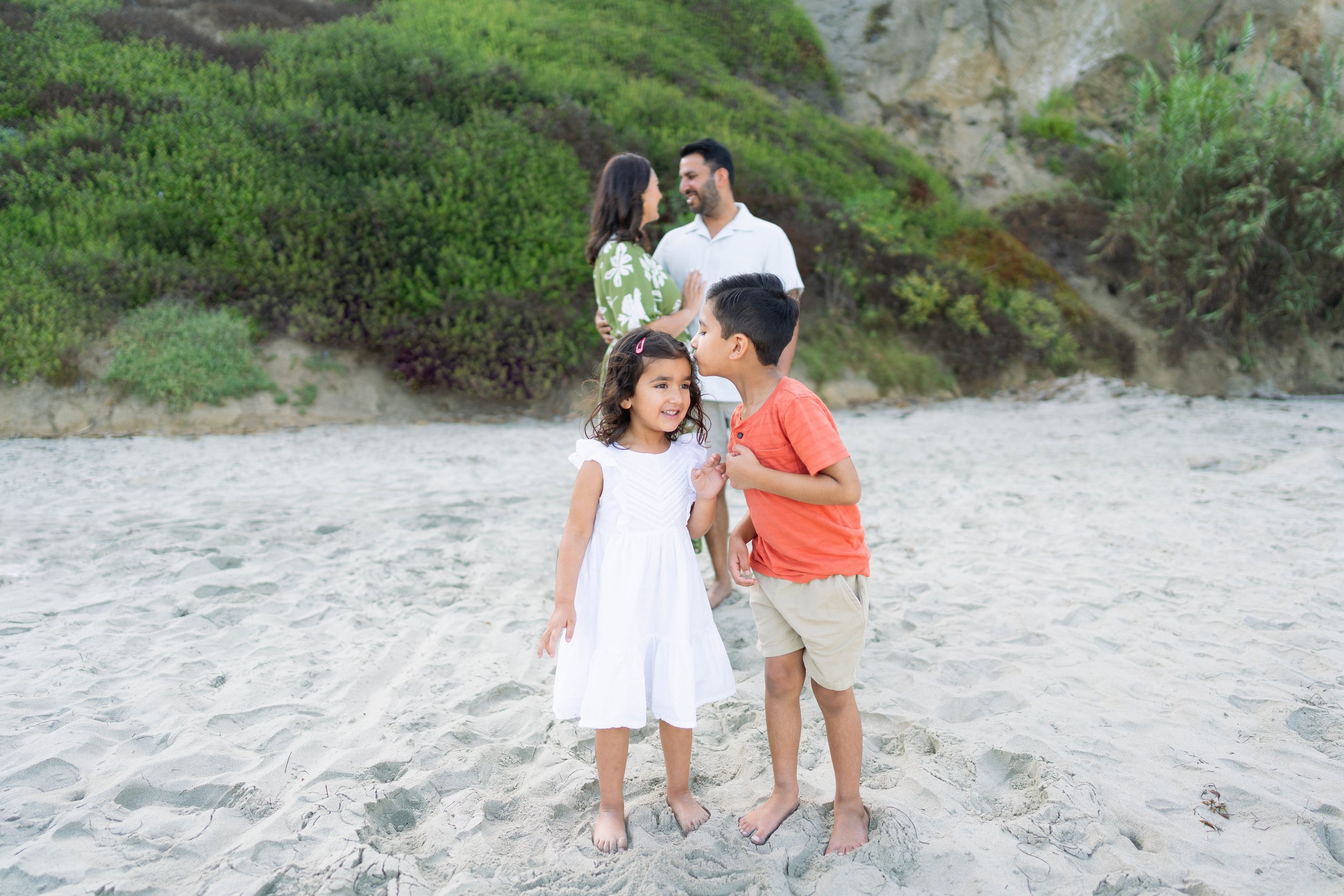 Beach Session (16 of 21).jpg