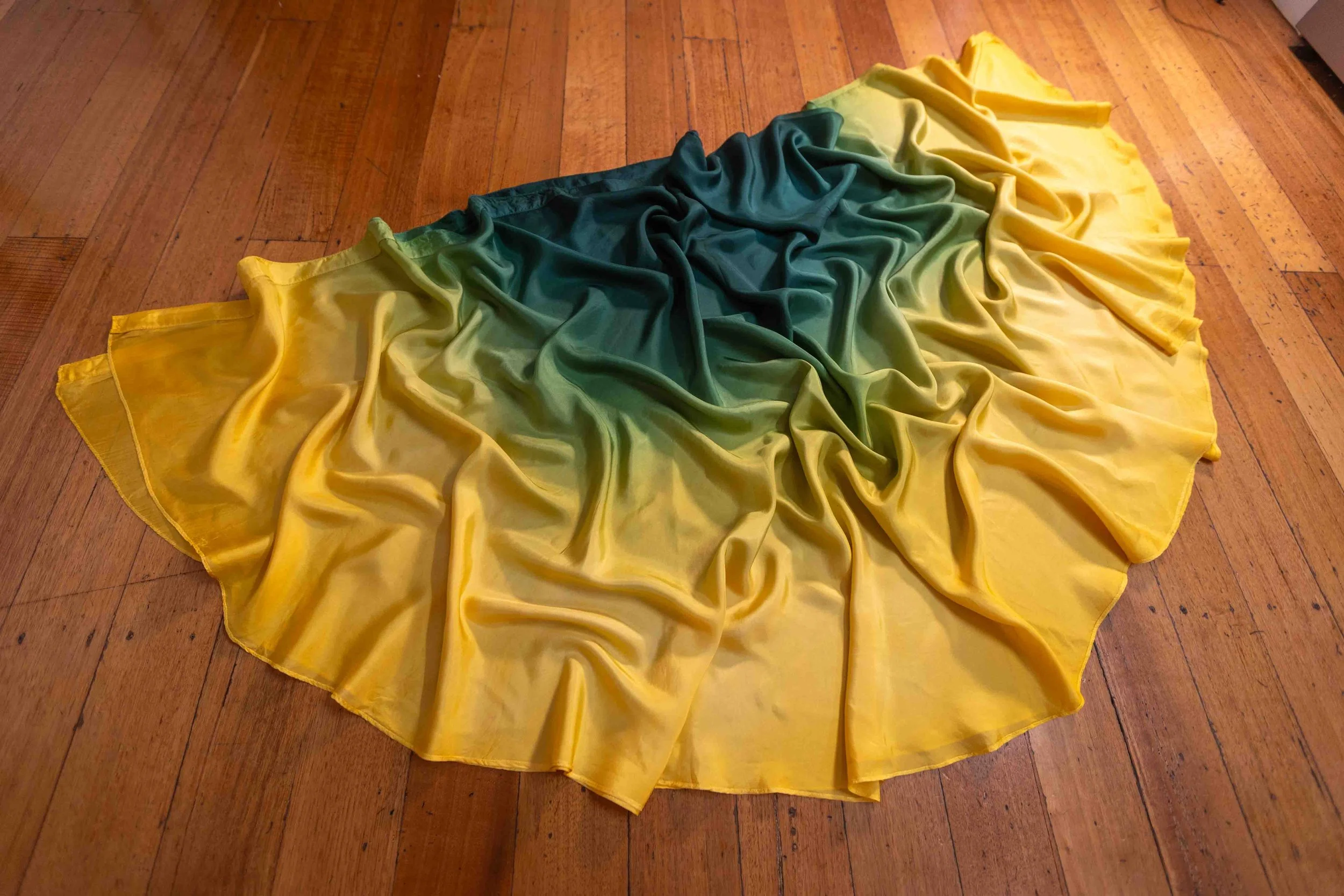 Large - Sunflower - Flag Wings
