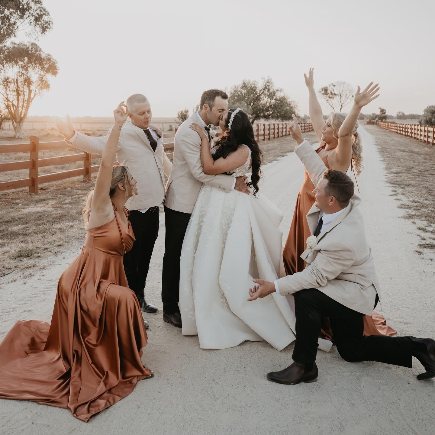 // WEDDING PARTY VIBES //
.
.
Your wedding party will be completely invaluable to you in the lead up to the day and will be there to support, guide and celebrate with you on the day! 

Wedding party members can:

. Help with planning and preparation 