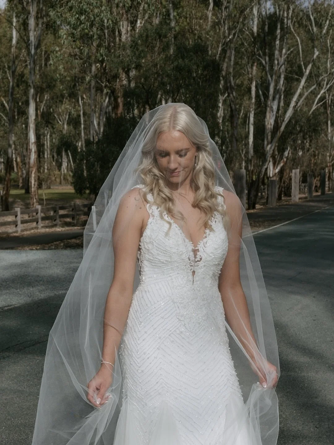 A moment for our bride, Victoria 💫 golden light through the @thetimbercutter trees and moments before Victoria&rsquo;s second dress change and the celebrations ahead.