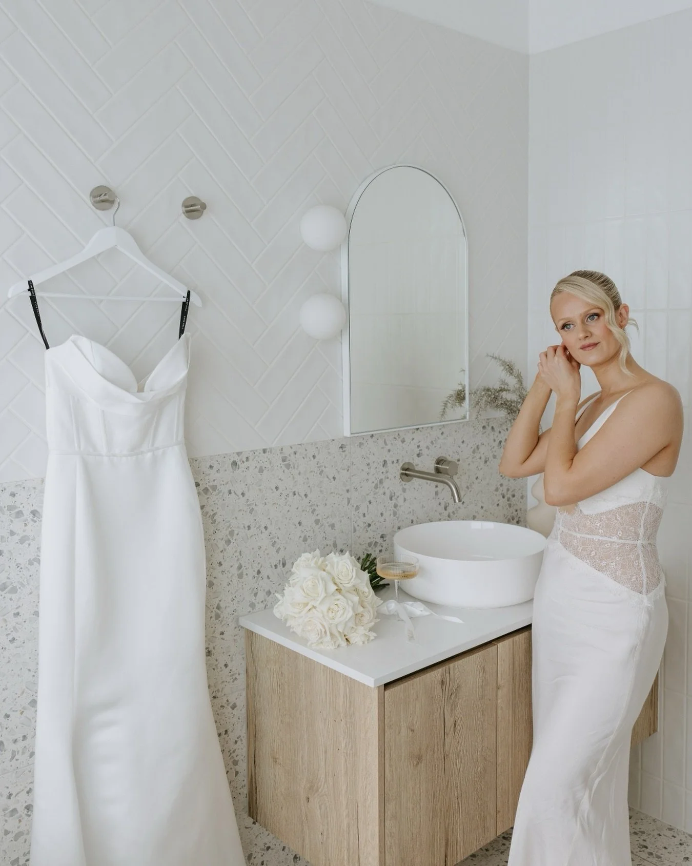 Talee, just moments before becoming a bride 🤍