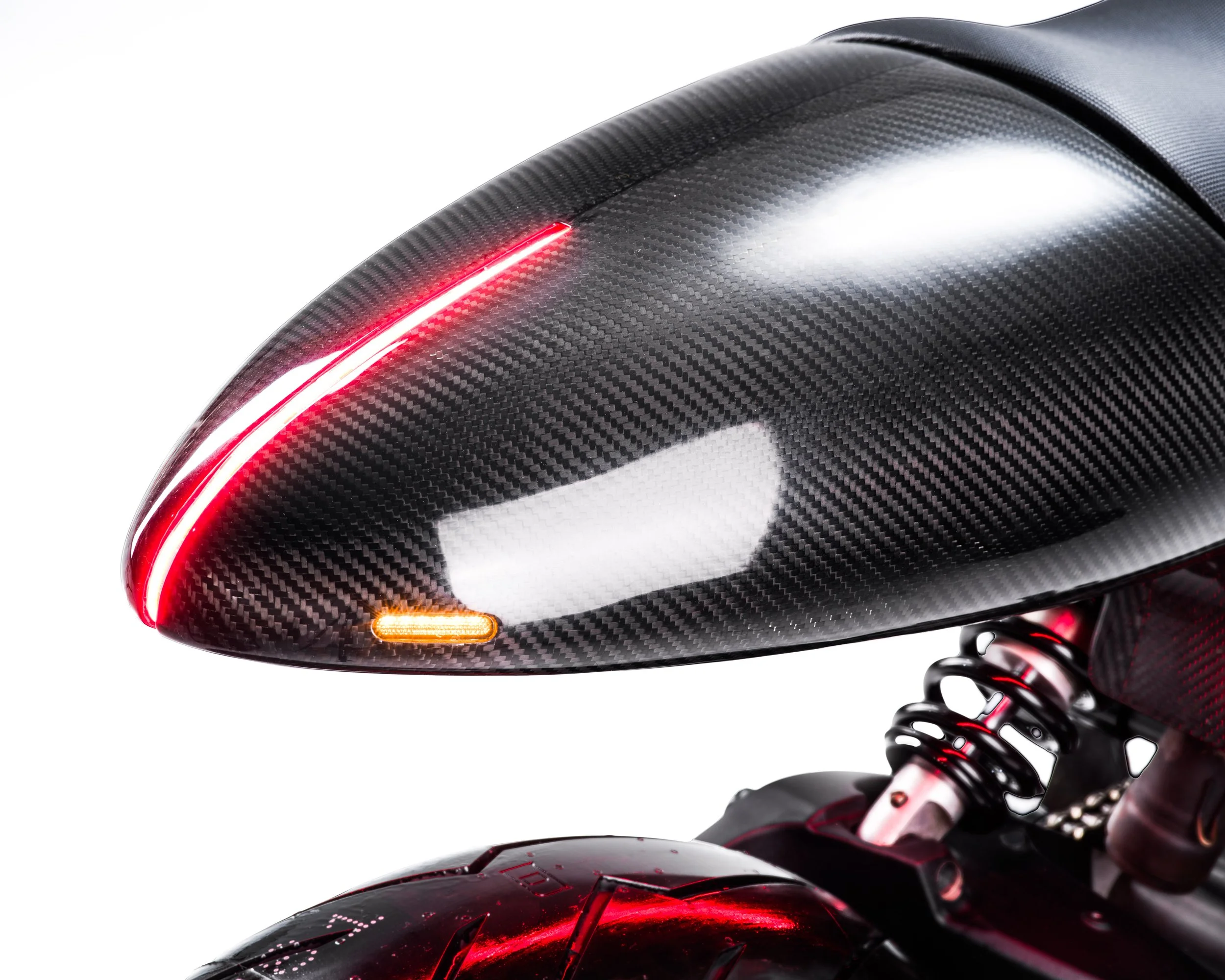 13_B9_DUCATI_821.jpg