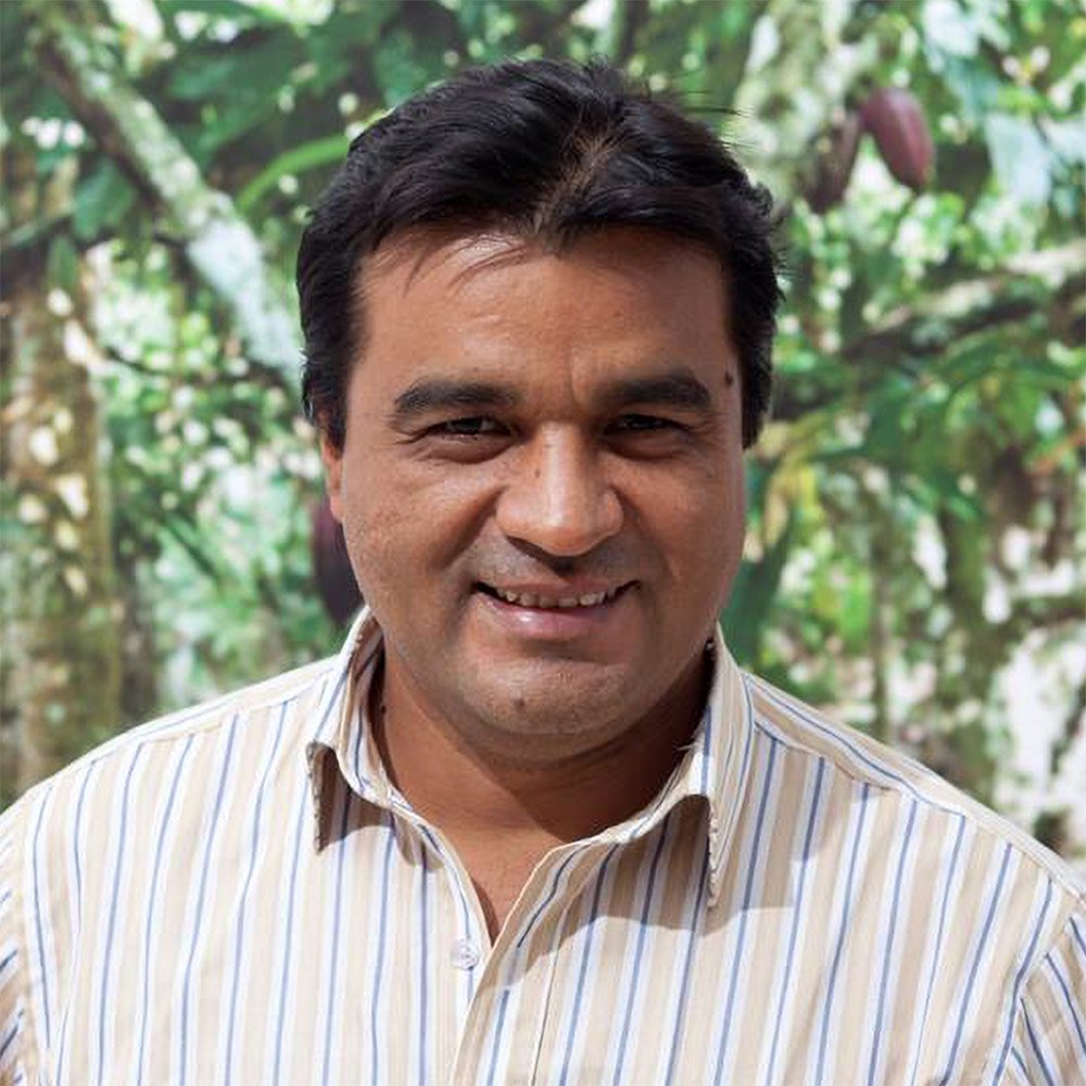 headshot of Santiago Paz Lopez