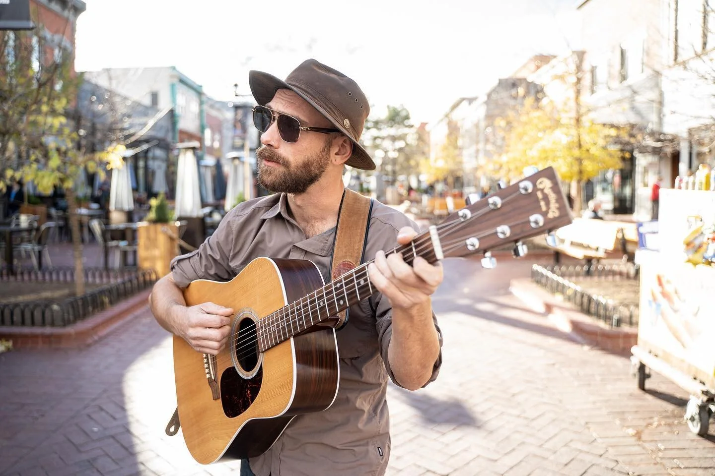 Very happy to announce that I will be back @goldhillstoreandpub this Saturday at 7pm for another intimate night of solo music! Come get cozy by the fire!